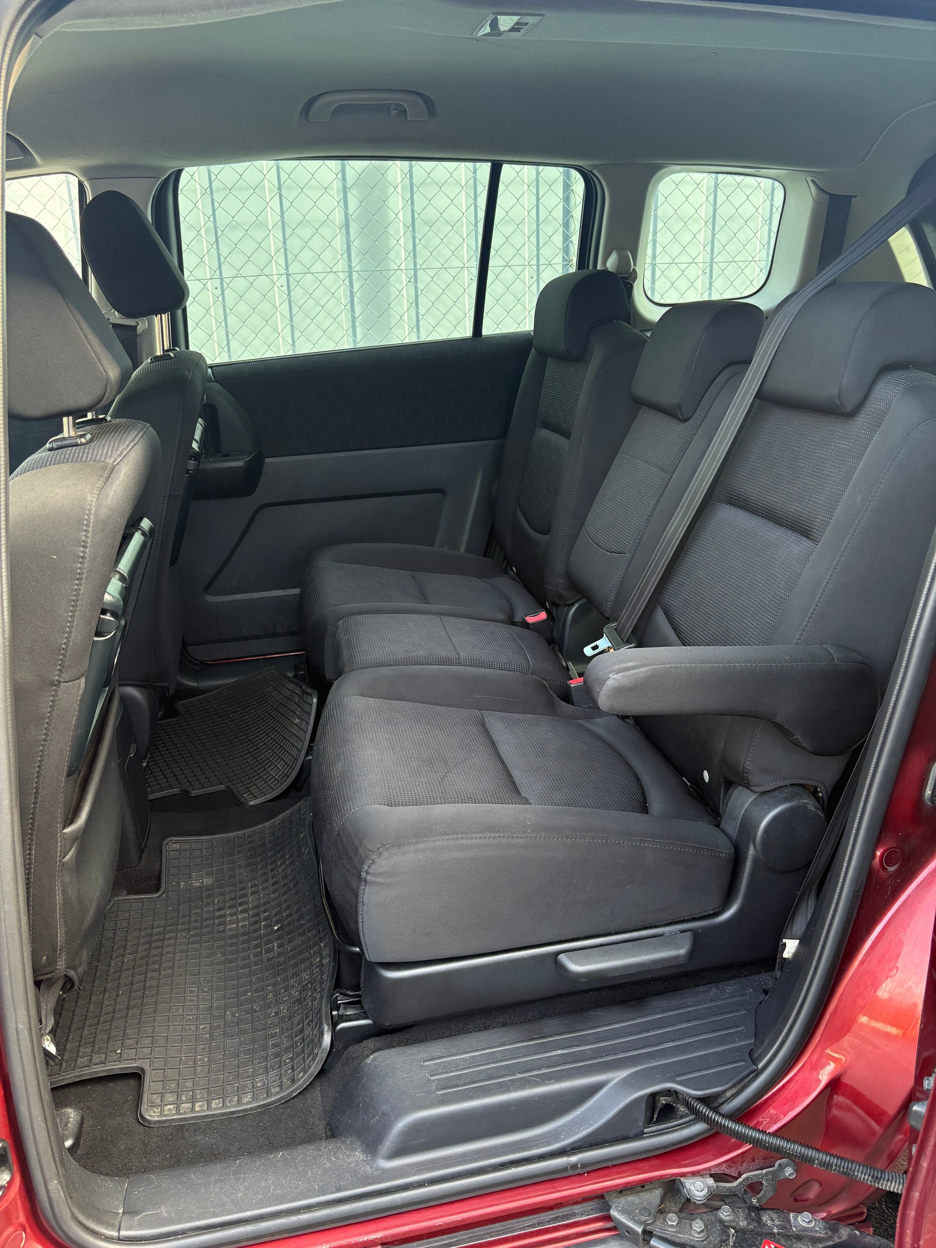 MAZDA 5 2.0 16V Confort-image-10