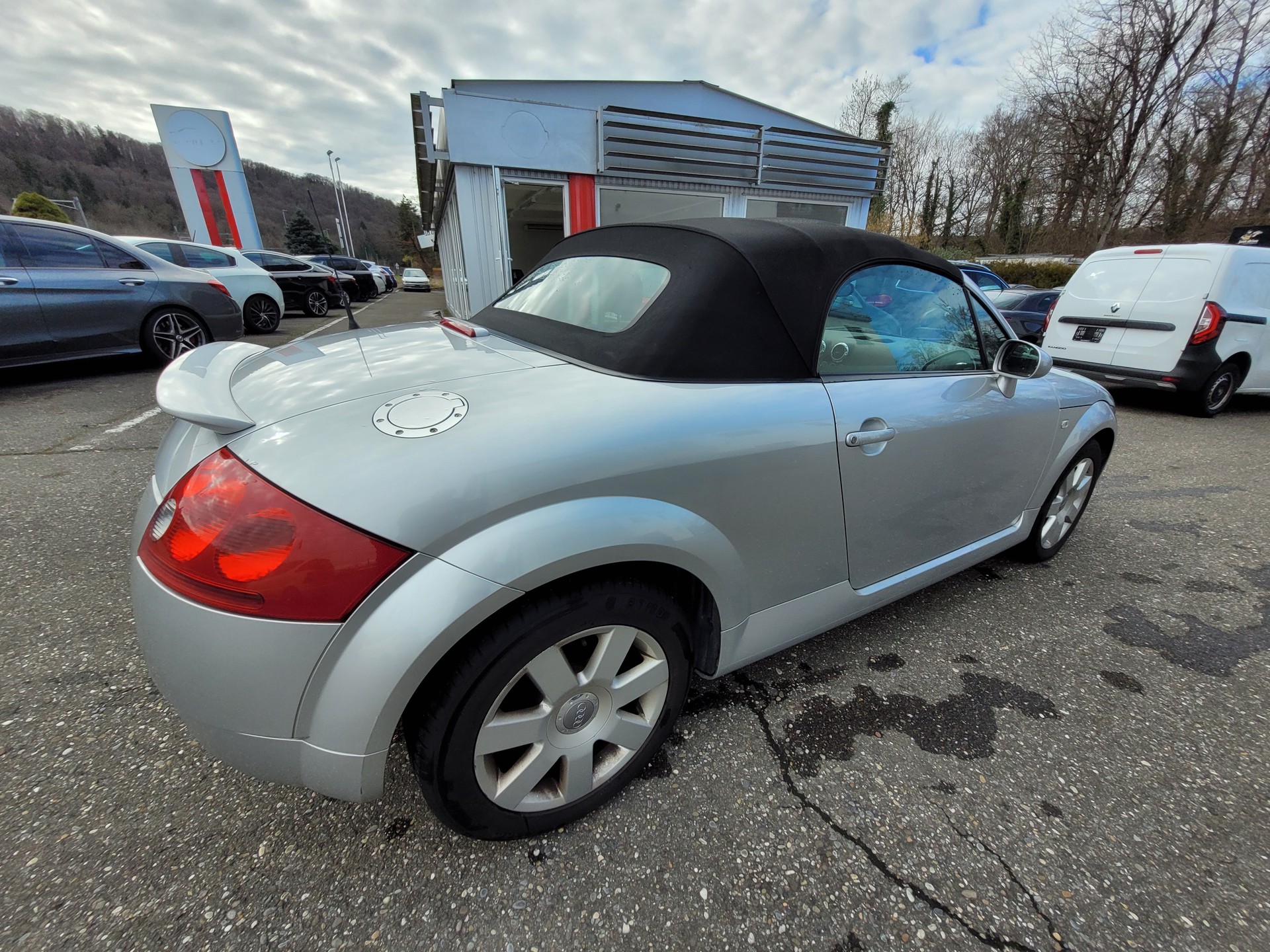 AUDI TT Roadster 1.8 T-image-7