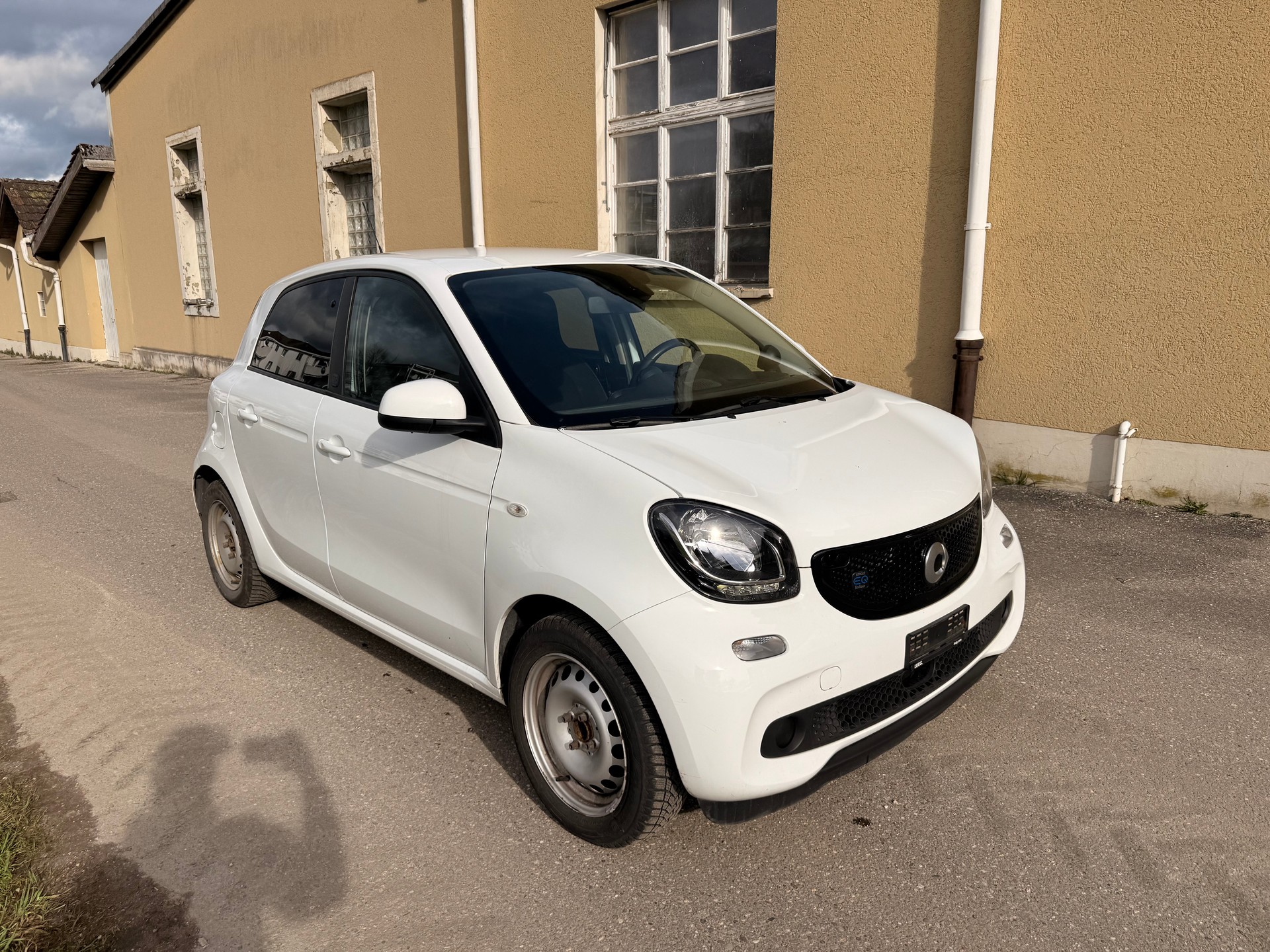 SMART forfour EQ pulse-image-4