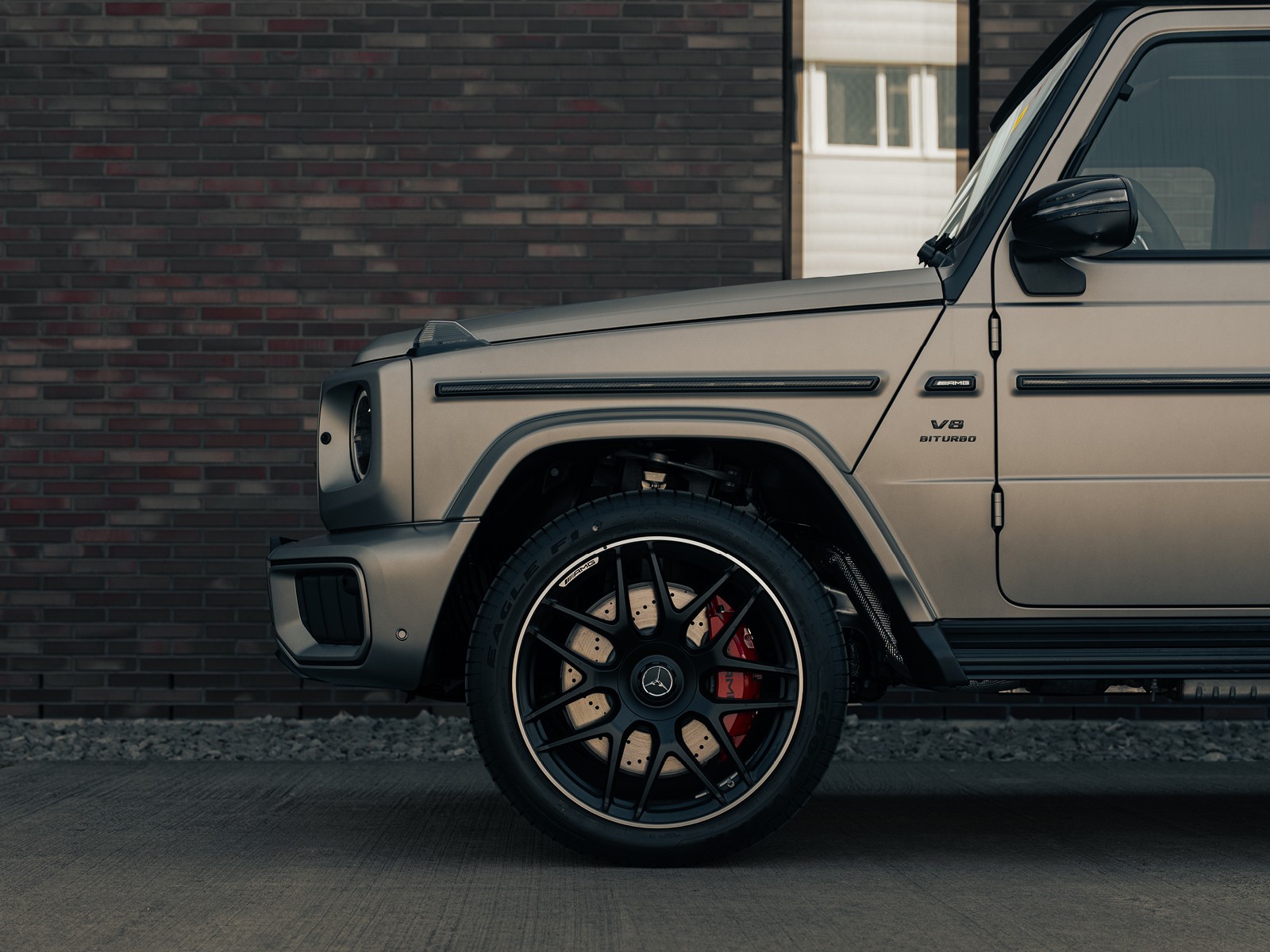 MERCEDES-BENZ G 63 AMG-image-3