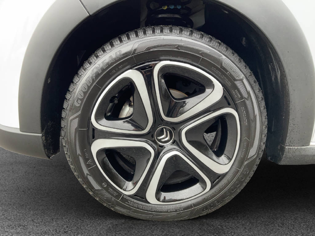 CITROEN C3 1.2 PureTech Swiss Edition-image-13