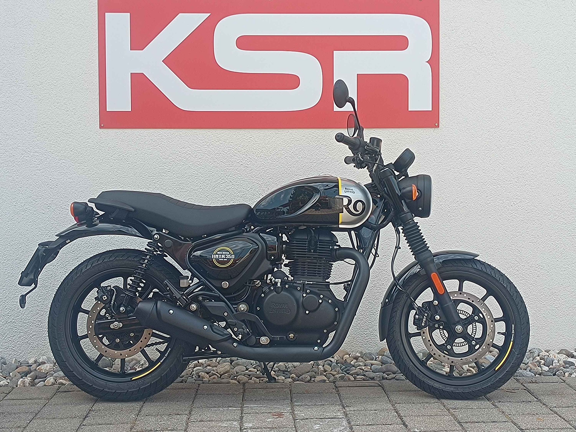 ROYAL ENFIELD Hntr 350 Rebel