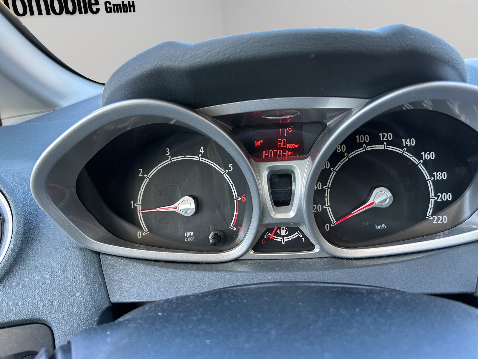 FORD Fiesta 1.6 16V Titanium-image-18
