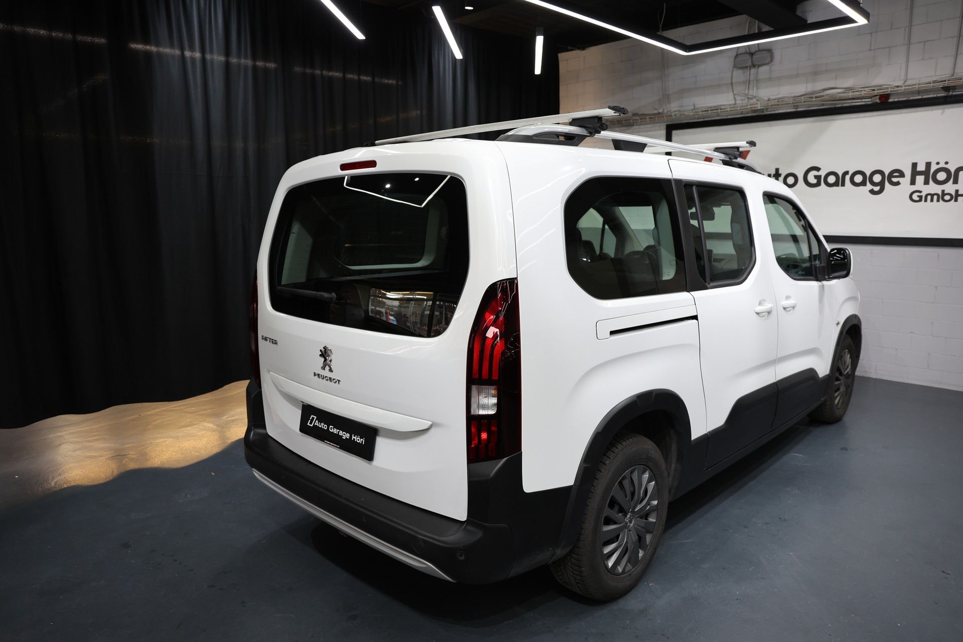 PEUGEOT Rifter 1.5 BlueHDi Allure Automat Premium 5-Platz-image-7
