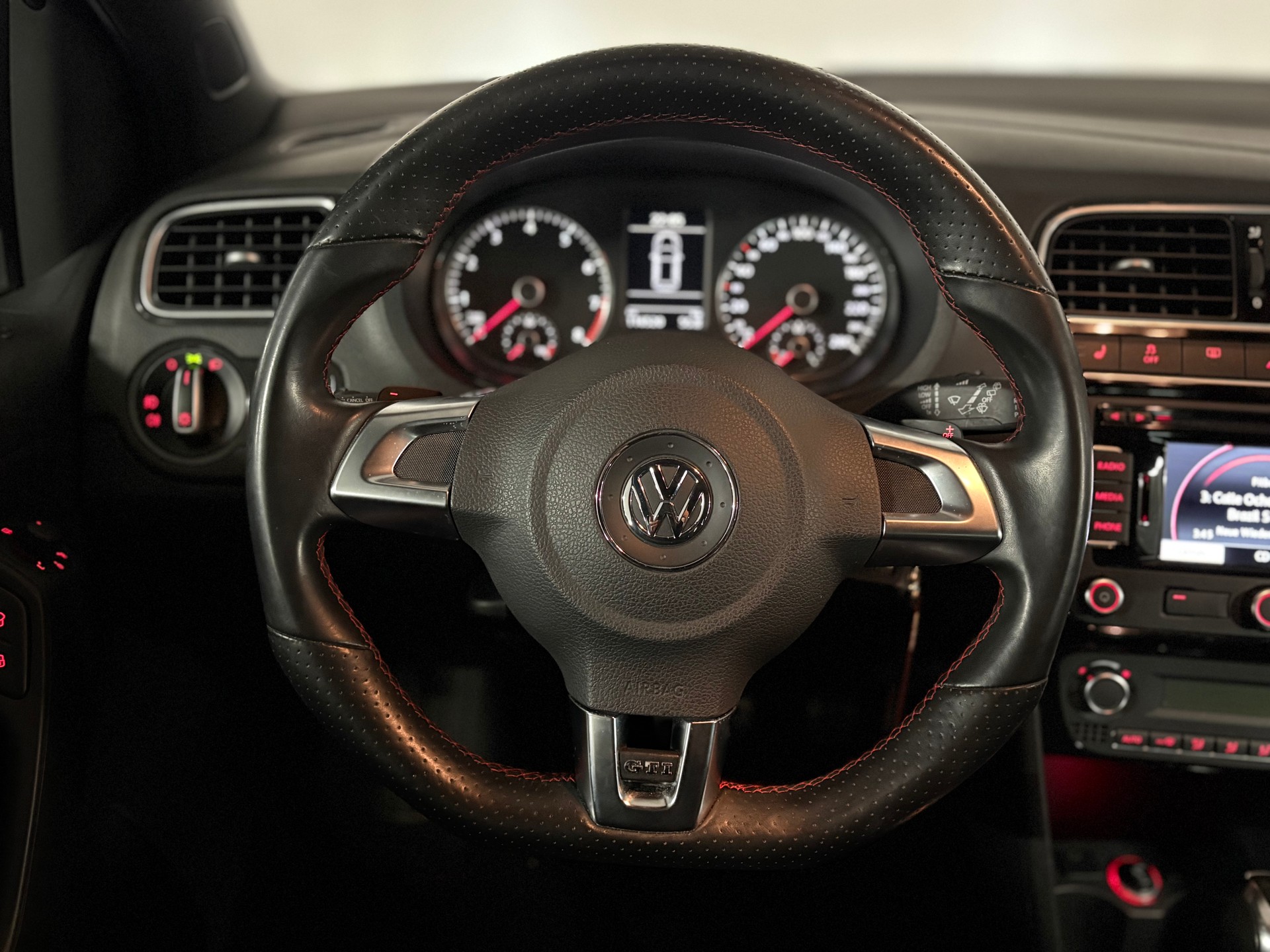 VW Polo 1.4 TSI GTI DSG FRISCH AB MFK-image-14