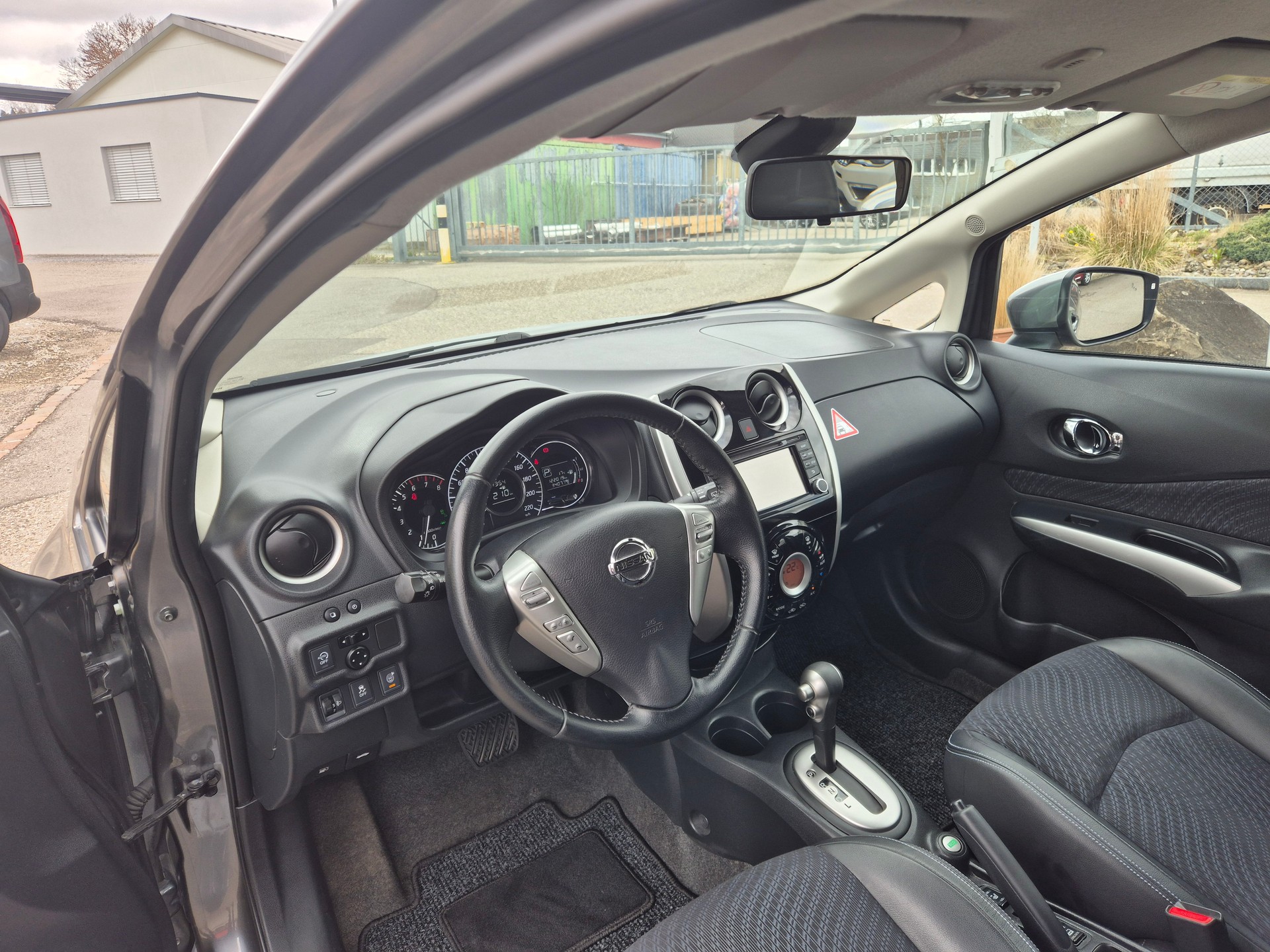 NISSAN Note 1.2 DIG-S acenta+ CVT-image-5