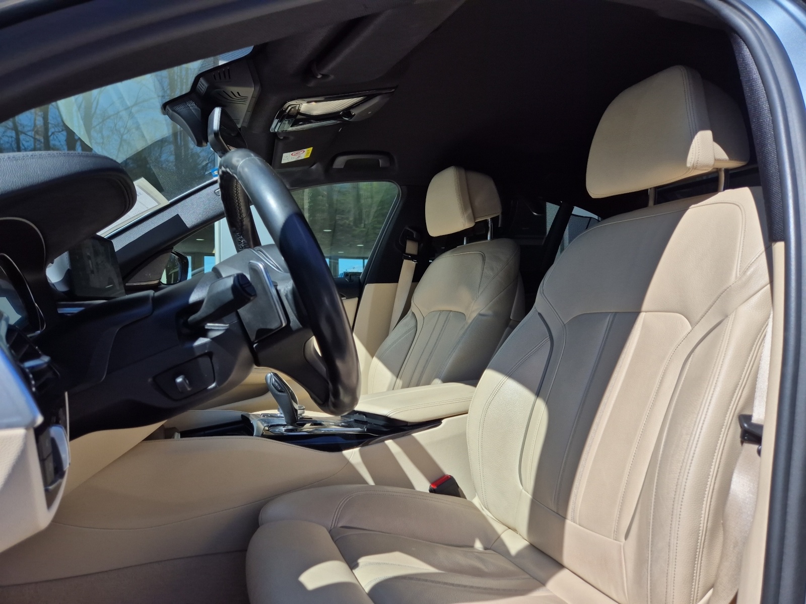 BMW 540i xDrive SAG-image-5