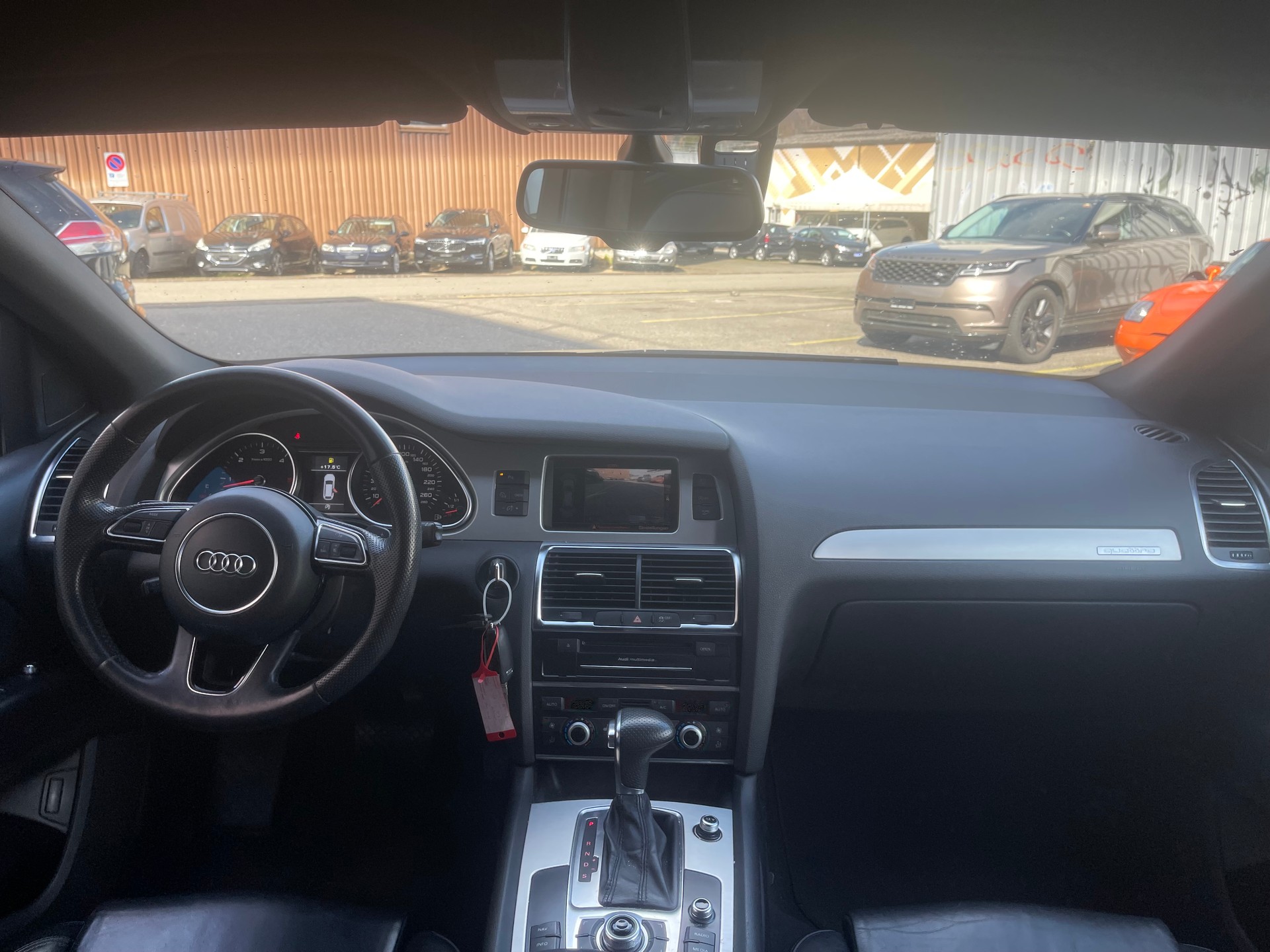 AUDI Q7 3.0 TDI quattro tiptronic S Line 7 Plätze B5b-image-9