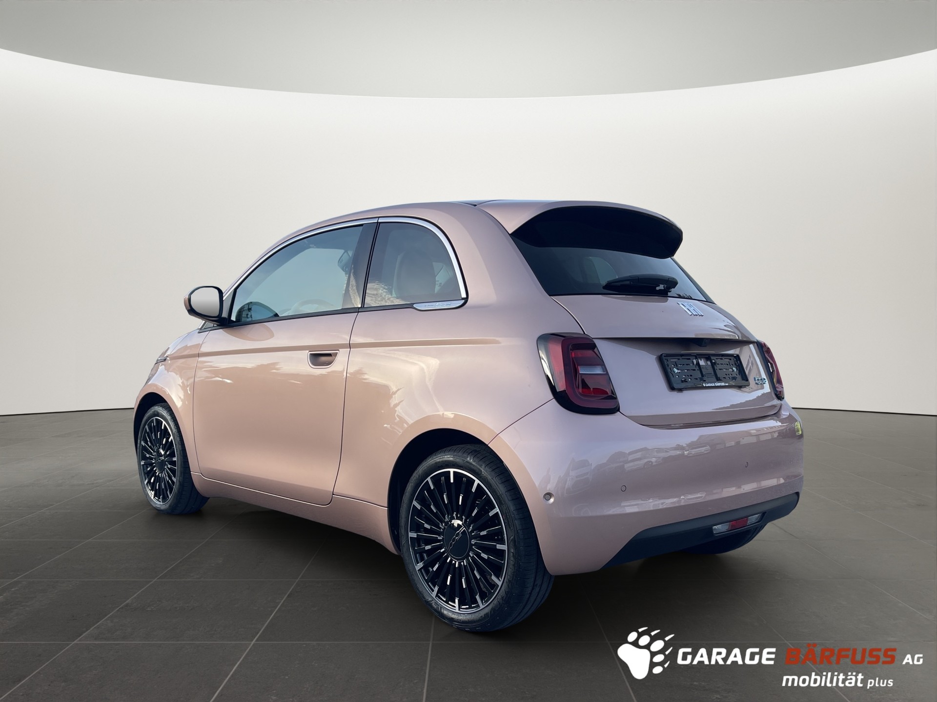 FIAT 500La Prima 3+1-showroom-element-2