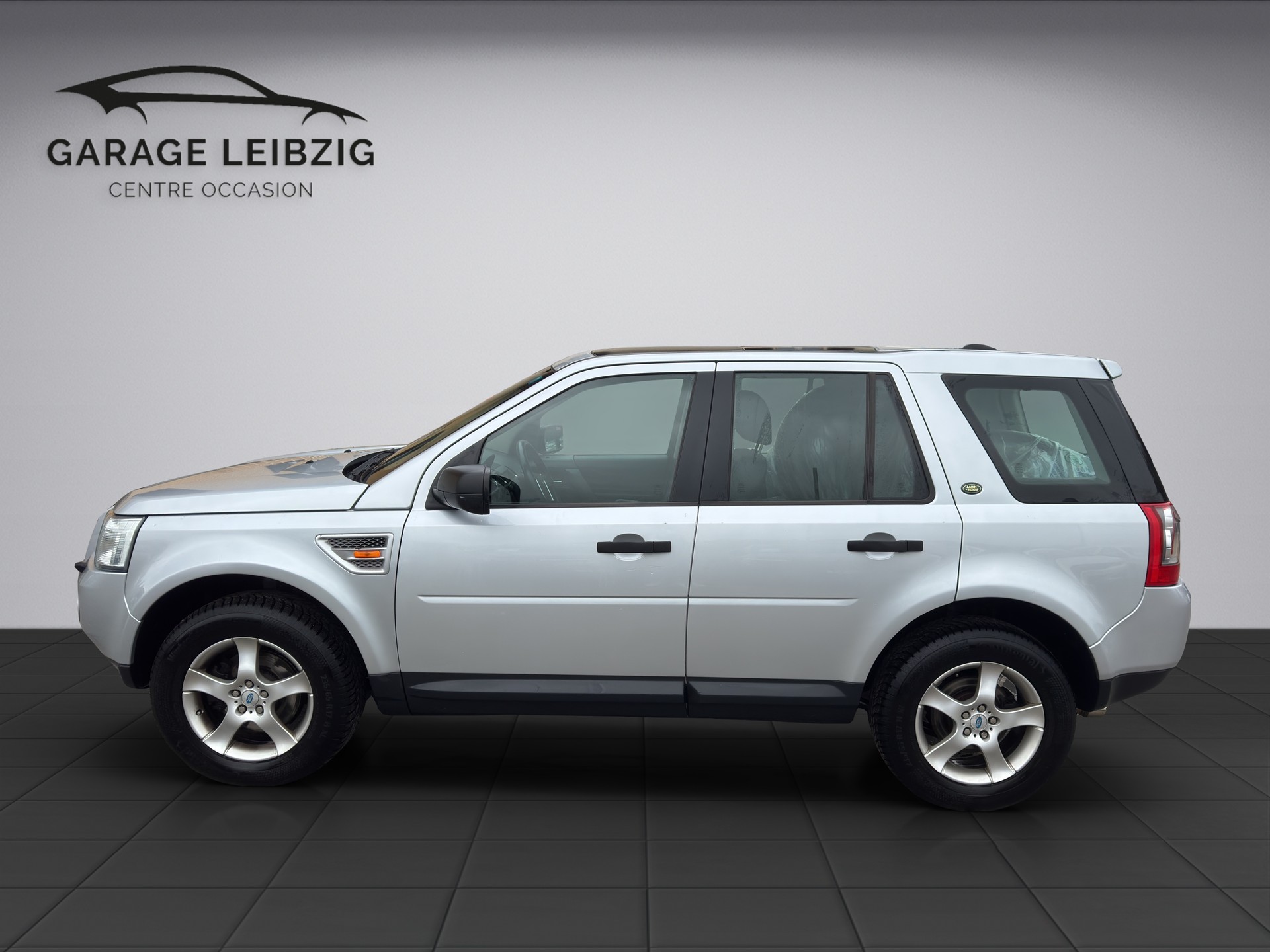 LAND ROVER Freelander 3.2 HSE Automatic-image-1