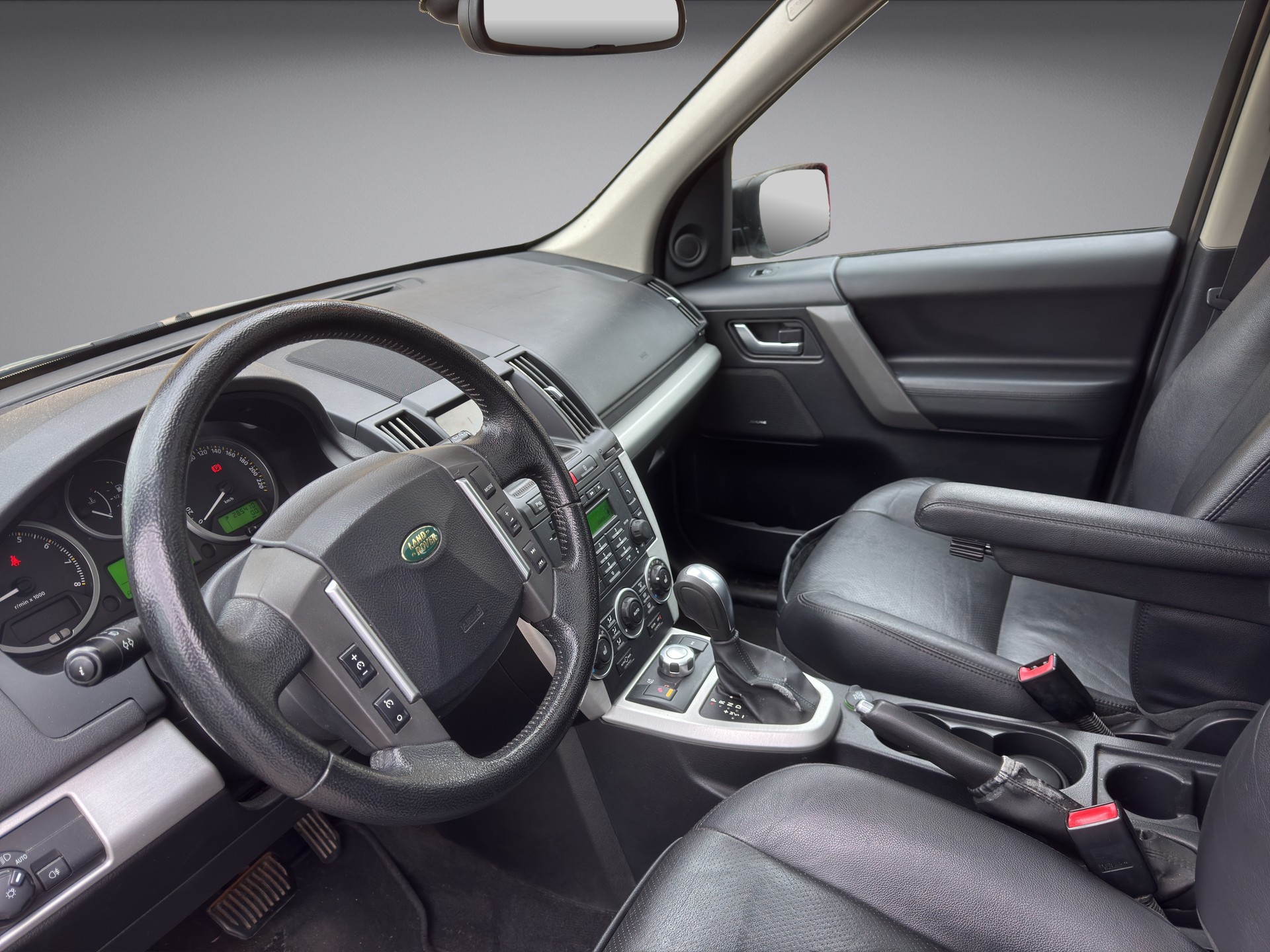 LAND ROVER Freelander 3.2 HSE Automatic-image-9