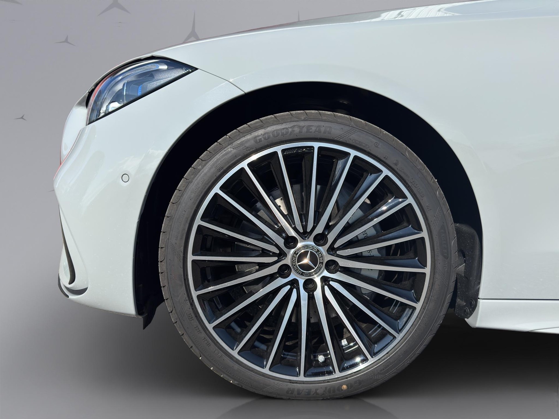 MERCEDES-BENZ C 220 d Swiss Star AMG Line 4matic-image-1