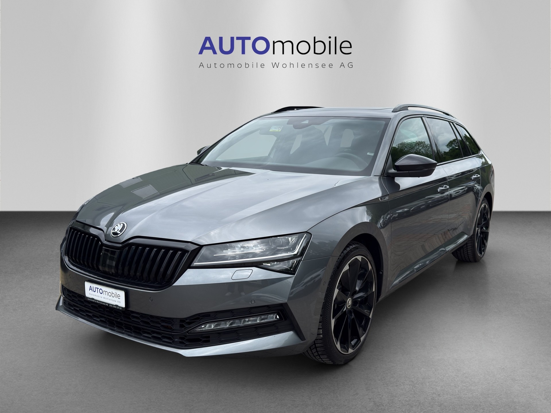 SKODA Superb Combi 2.0 TSI SportLine Light 4x4 DSG-image-1