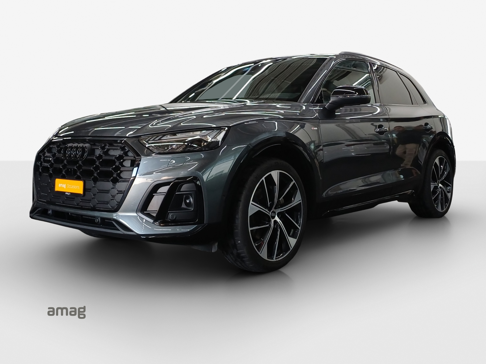 AUDI Q5 40 TDI Black Edition quattro S-tronic-image-0