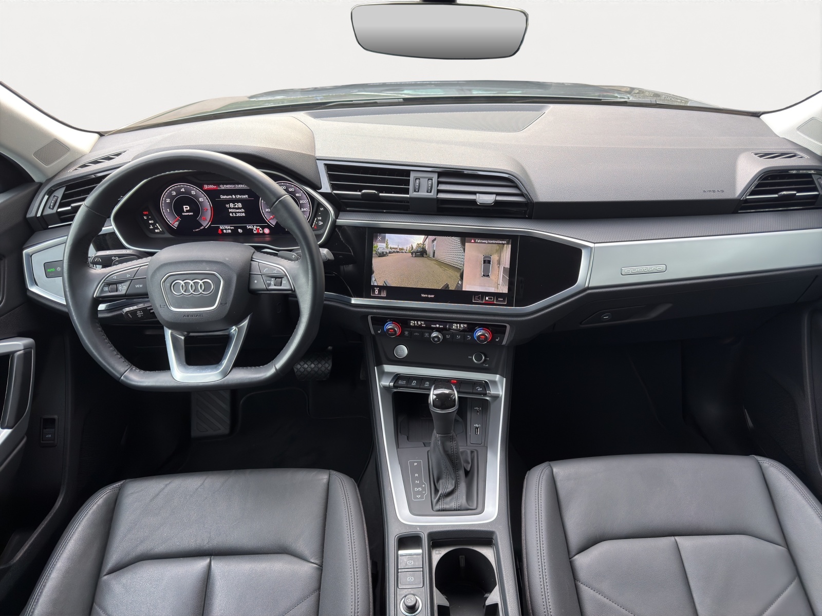 AUDI Q3 Sportback 45 TFSI S line quattro S-tronic-image-5