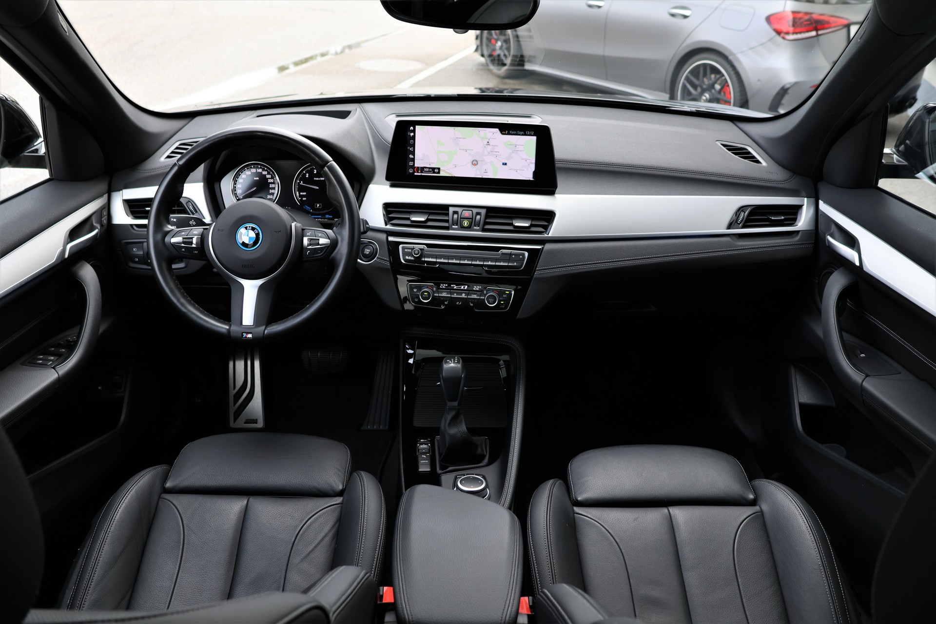 BMW X1 xDrive 25e M Sport Steptronic (CH)-image-14