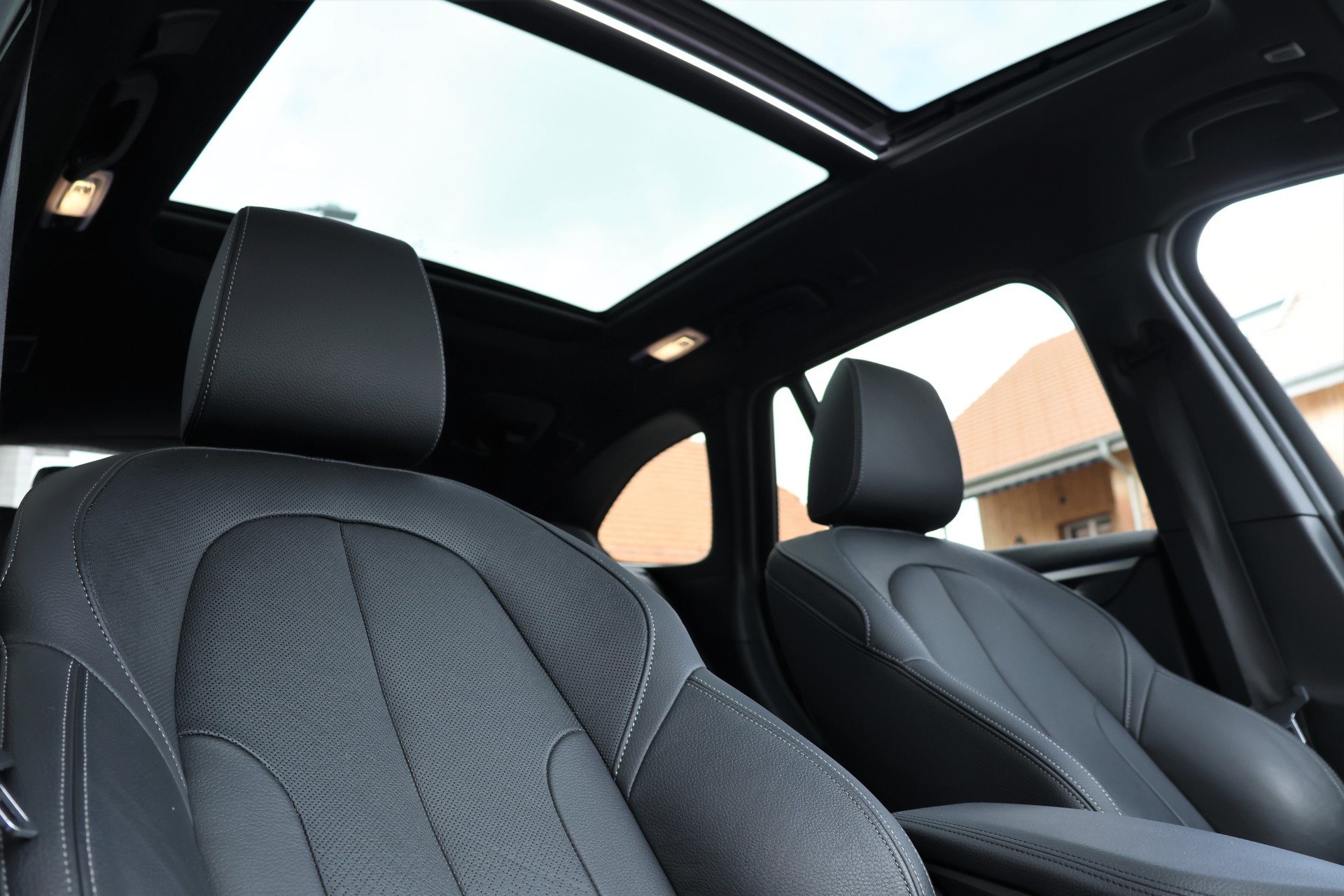 BMW X1 xDrive 25e M Sport Steptronic (CH)-image-21