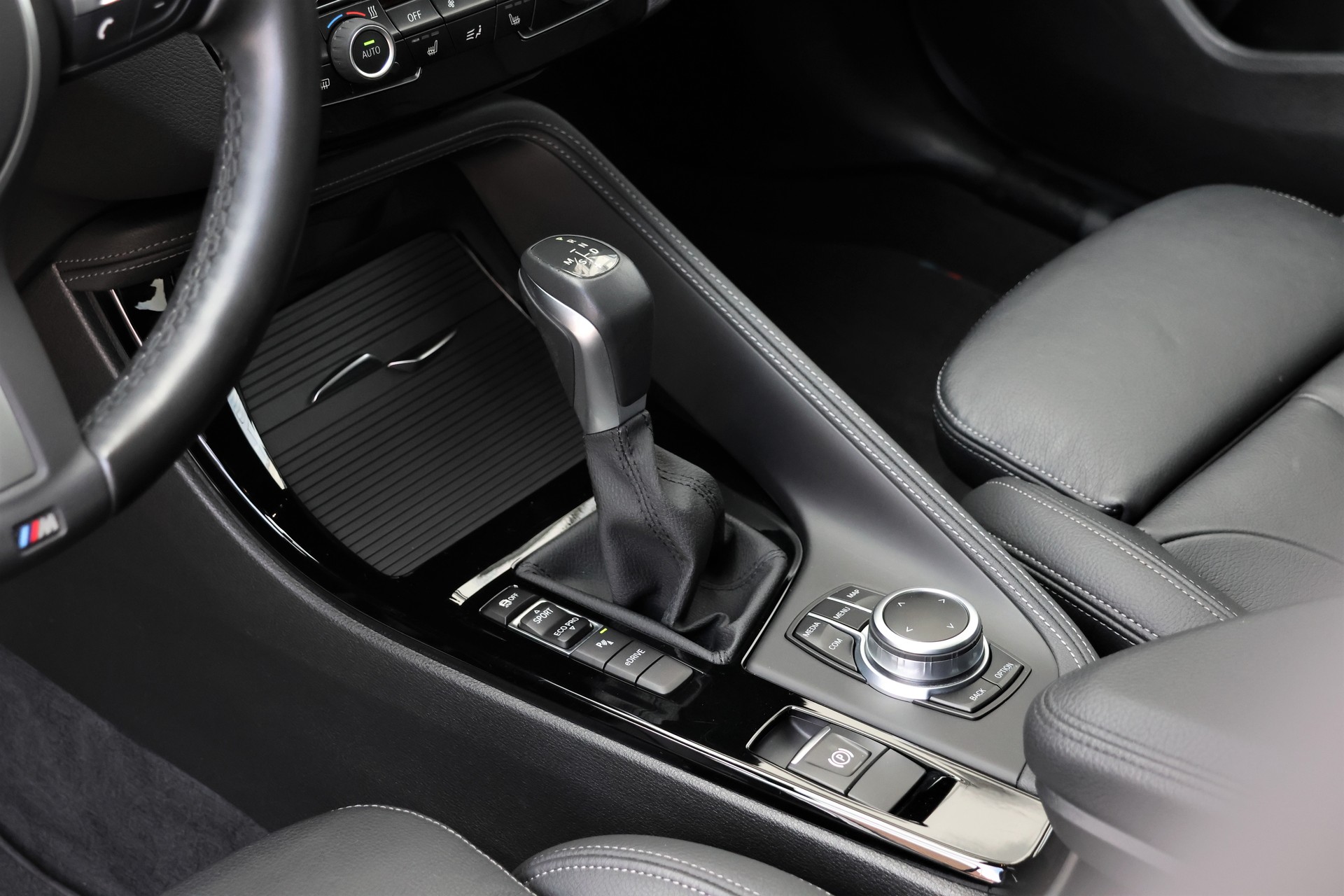 BMW X1 xDrive 25e M Sport Steptronic (CH)-image-10
