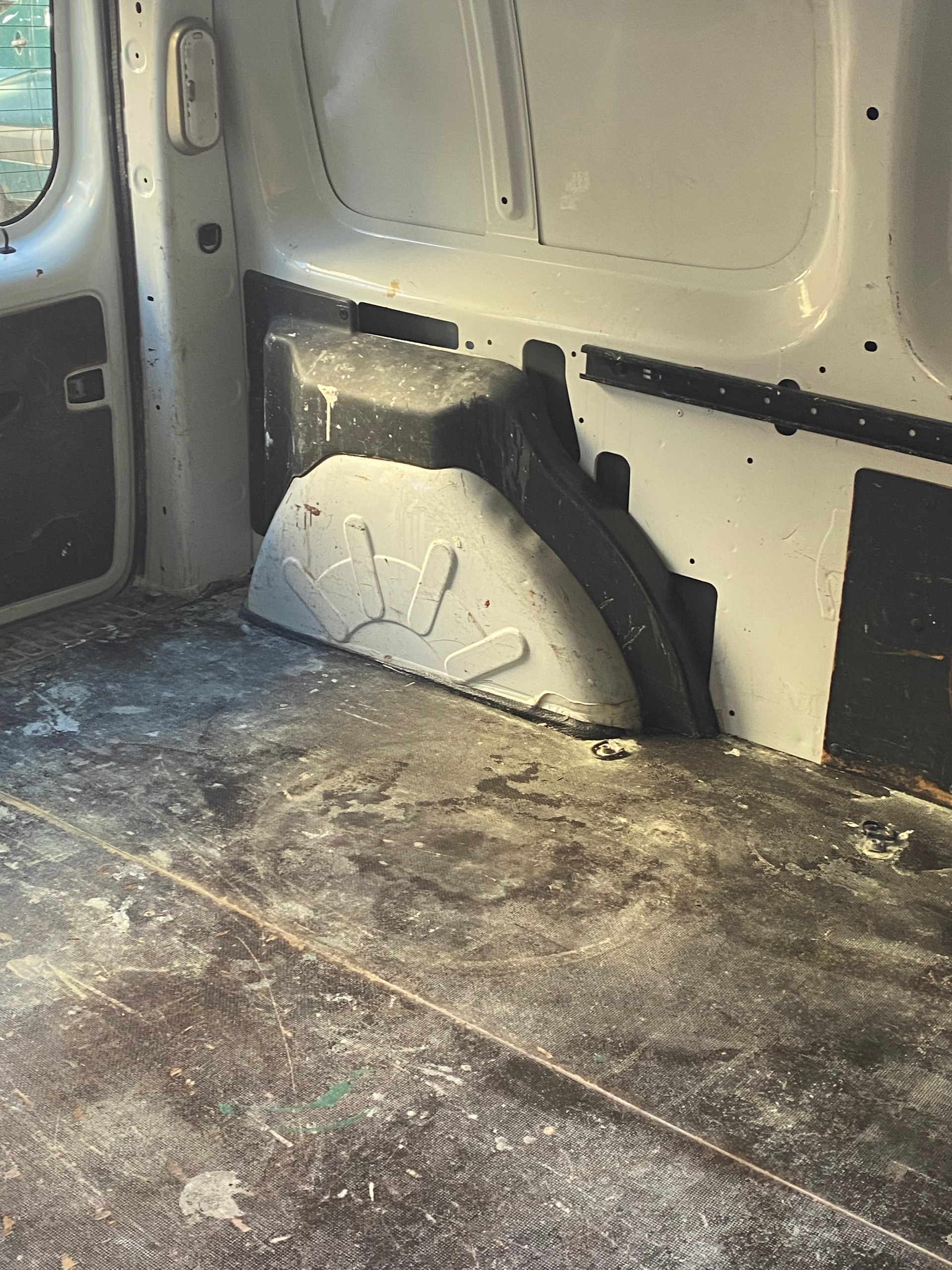 RENAULT KANGOO-image-9