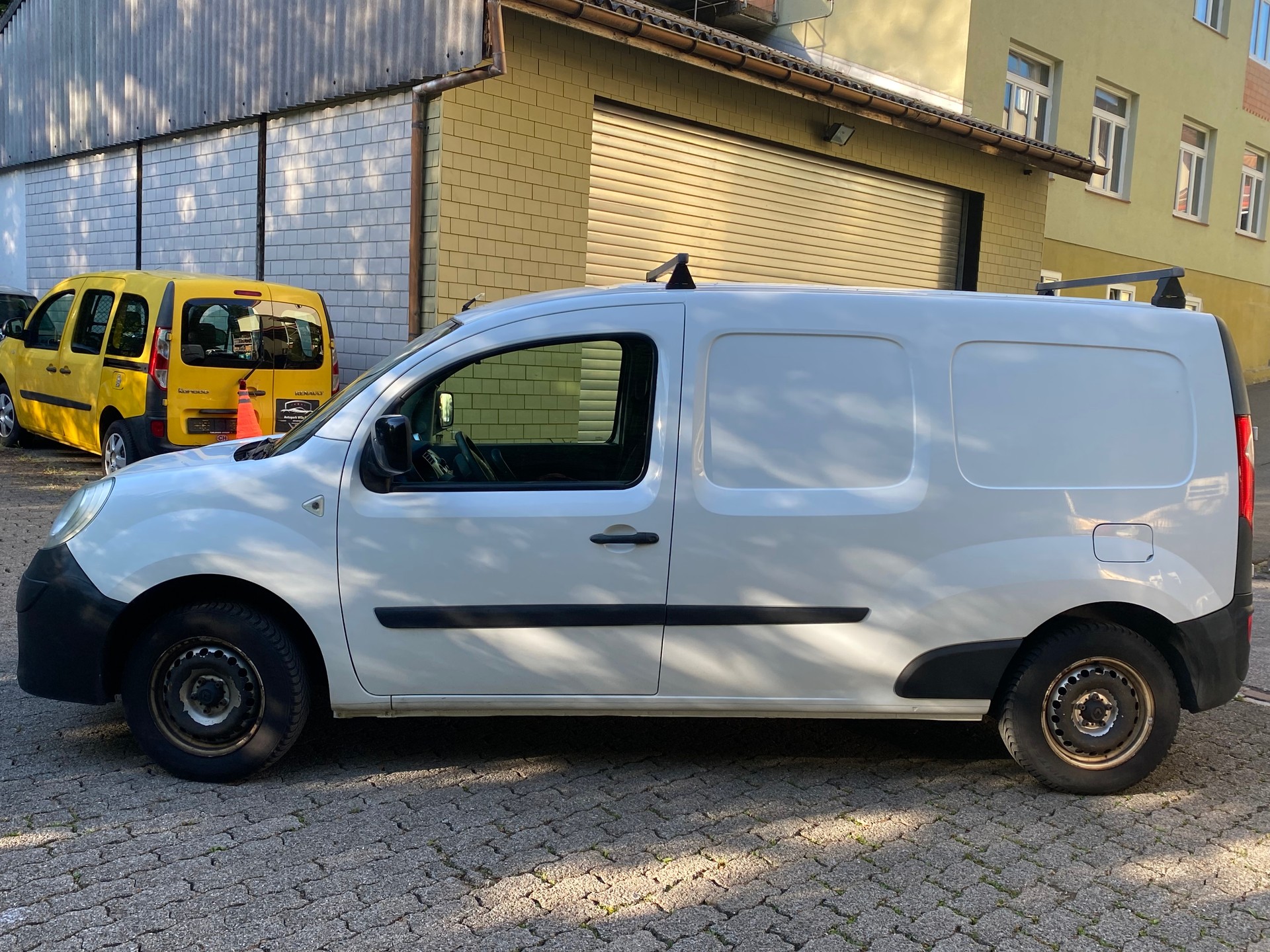 RENAULT KANGOO-image-1