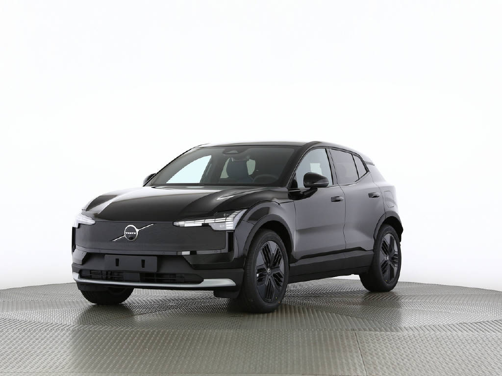 VOLVO EX 30 Cross Country P8 Ultra AWD-image-0