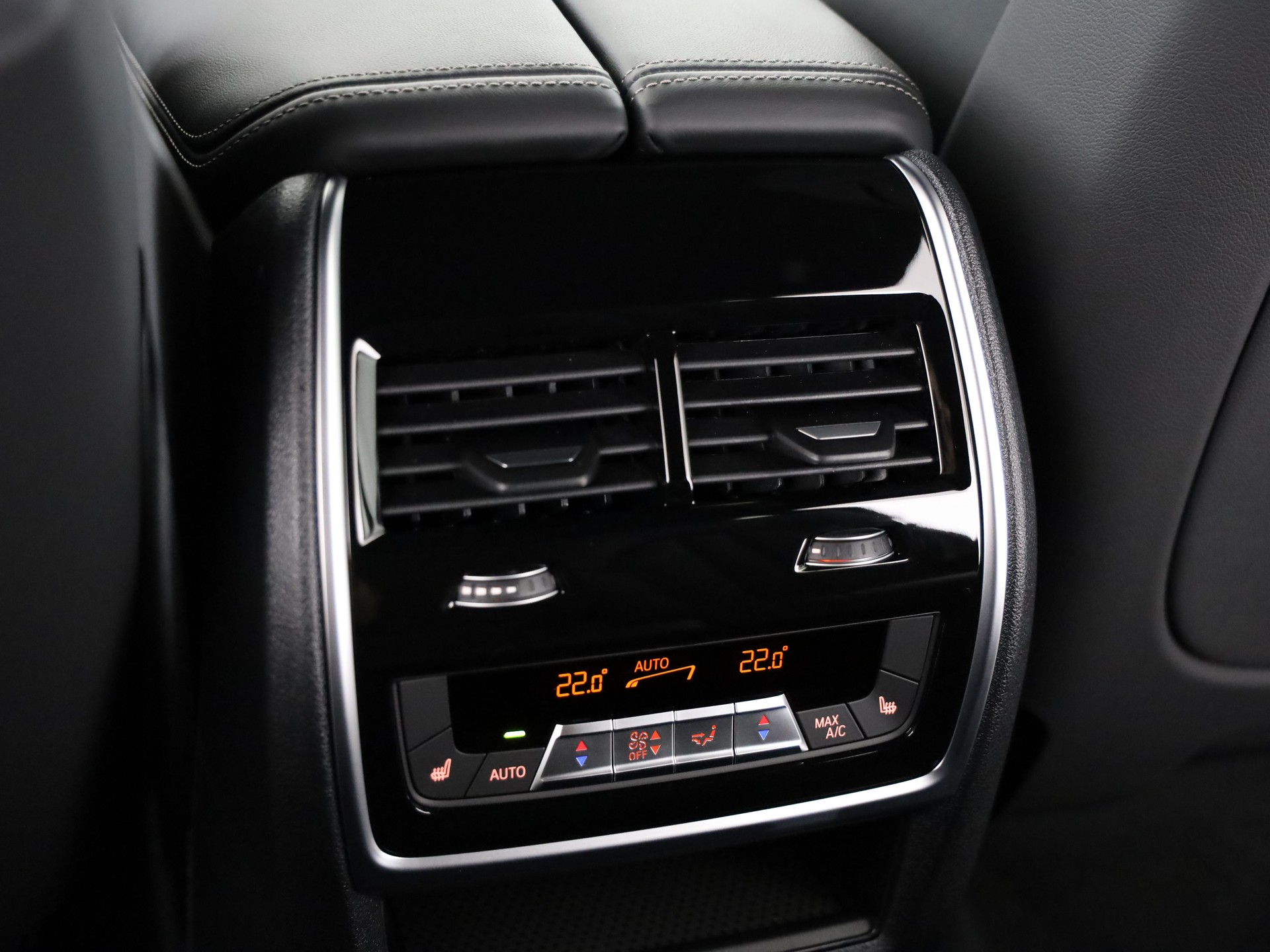 BMW X7 40i xDrive-image-20