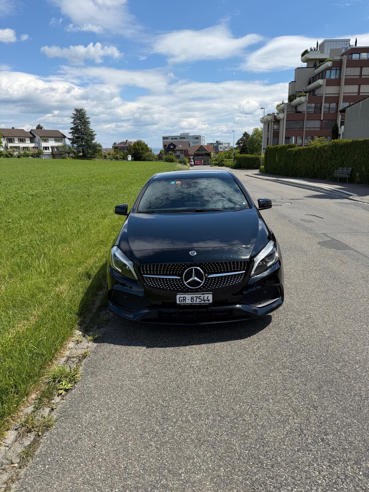 MERCEDES-BENZ A 200 AMG Line-image-3
