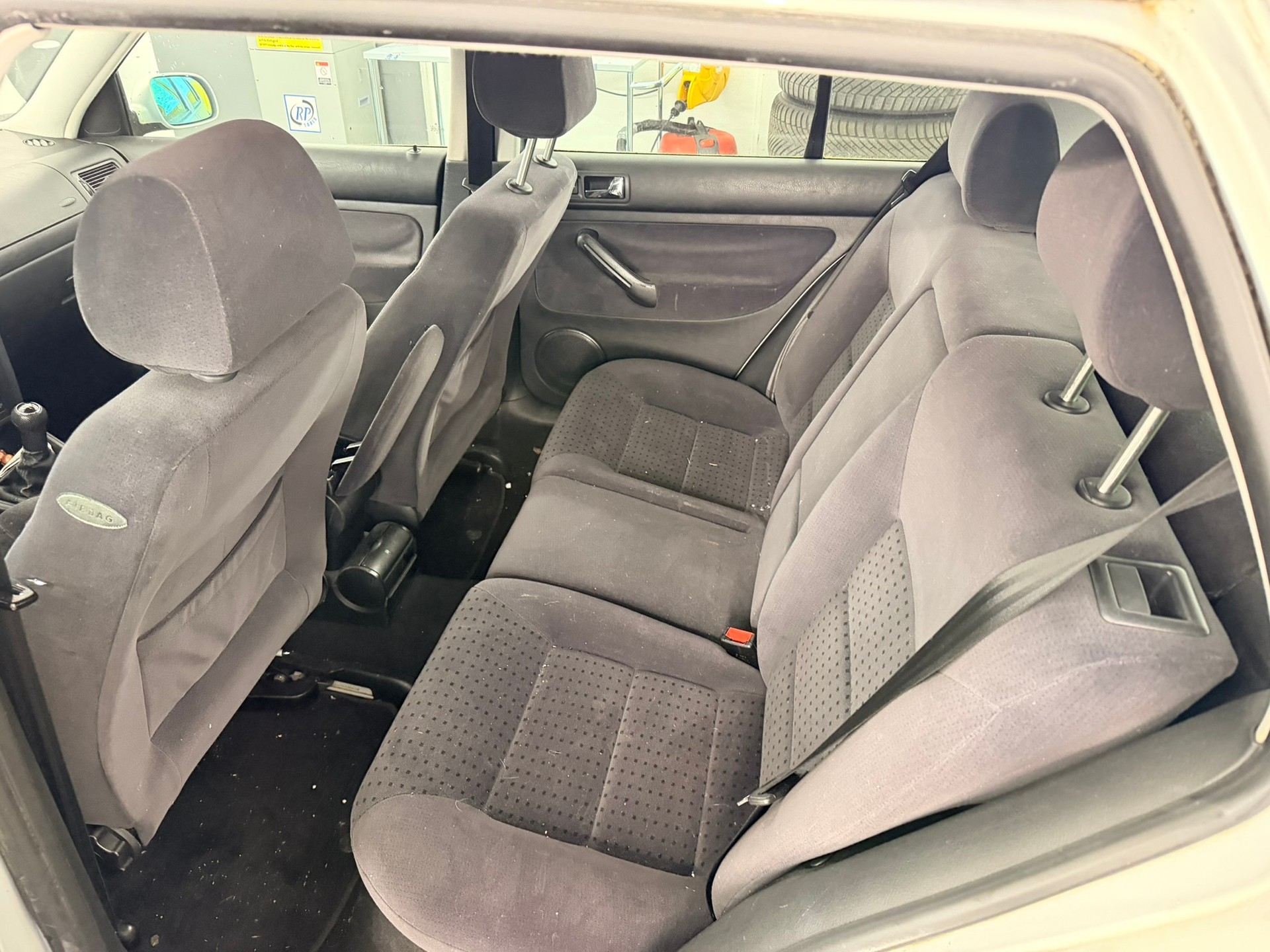 VW Golf 1.6 Comfortline-image-5