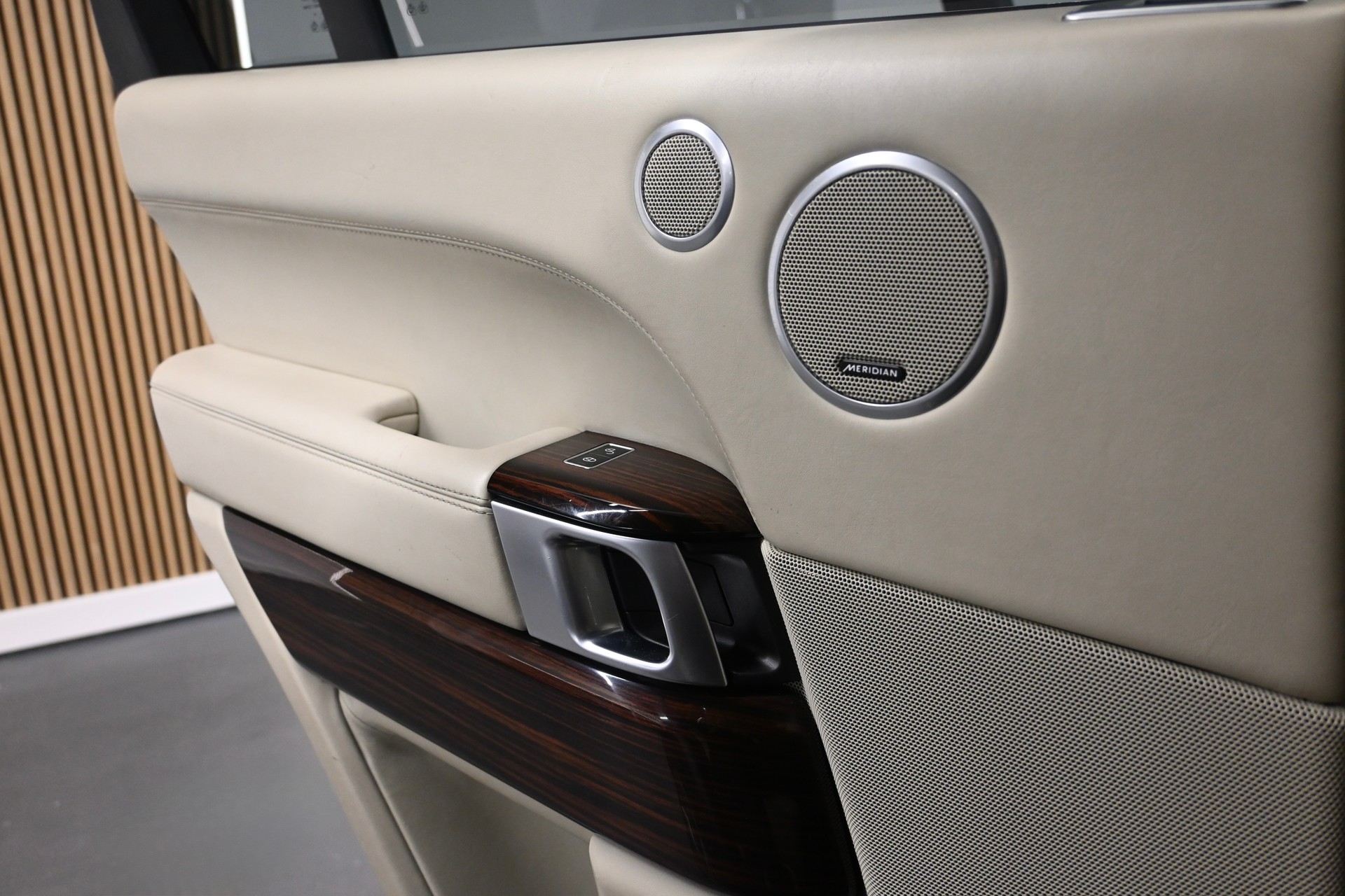 LAND ROVER Range Rover 5.0 V8 SC Autobiography Automatic-image-15