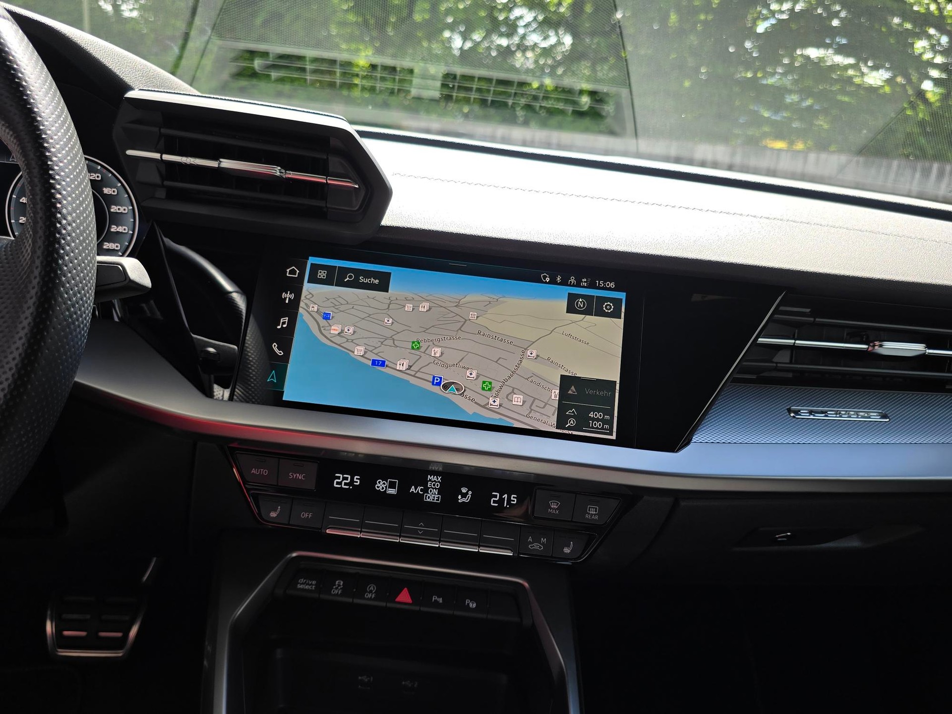 AUDI A3 Sportback 40 TFSI S line quattro S-tronic-image-9
