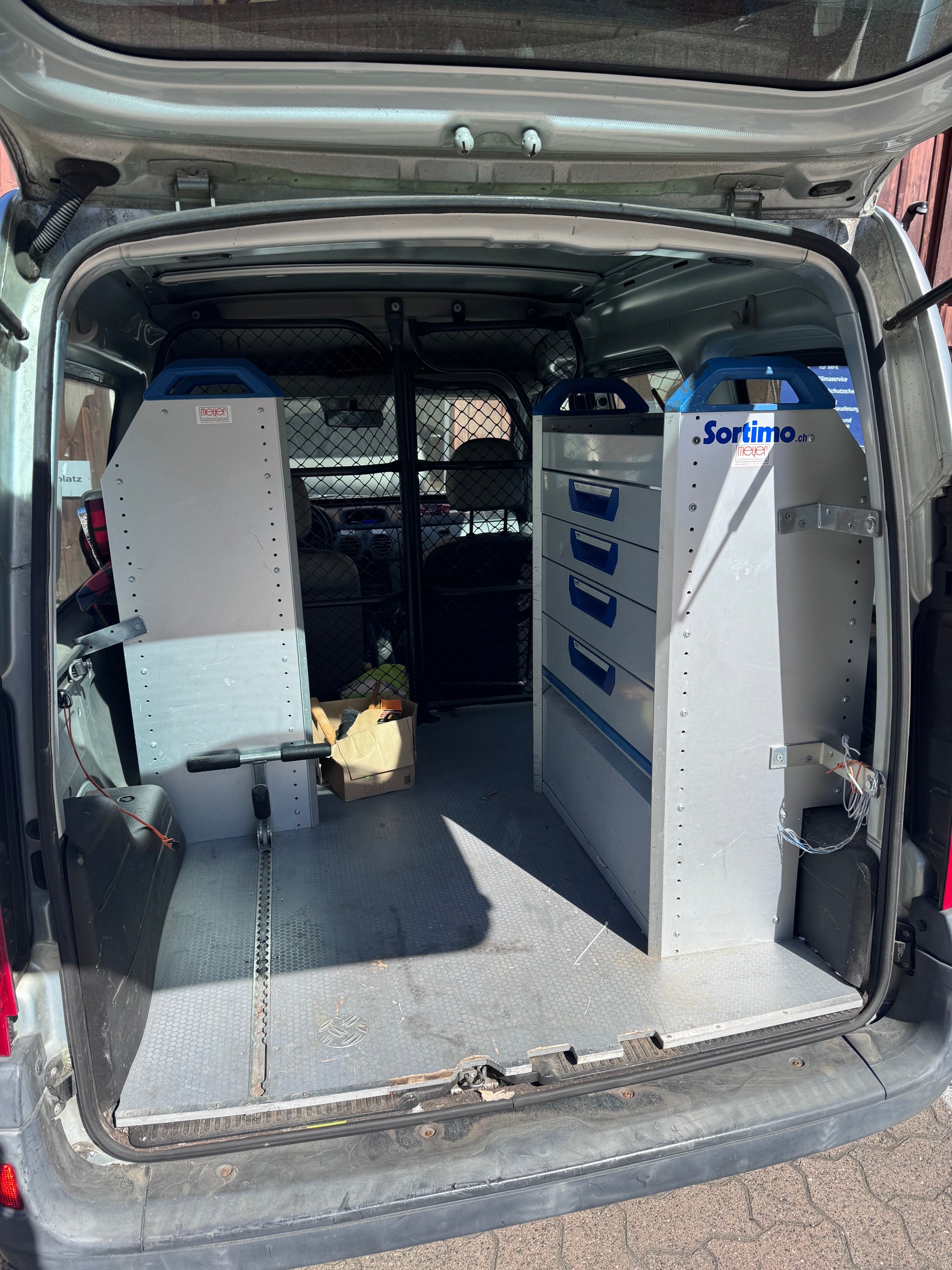 NISSAN Kubistar 1.2 16V Comfort-image-14