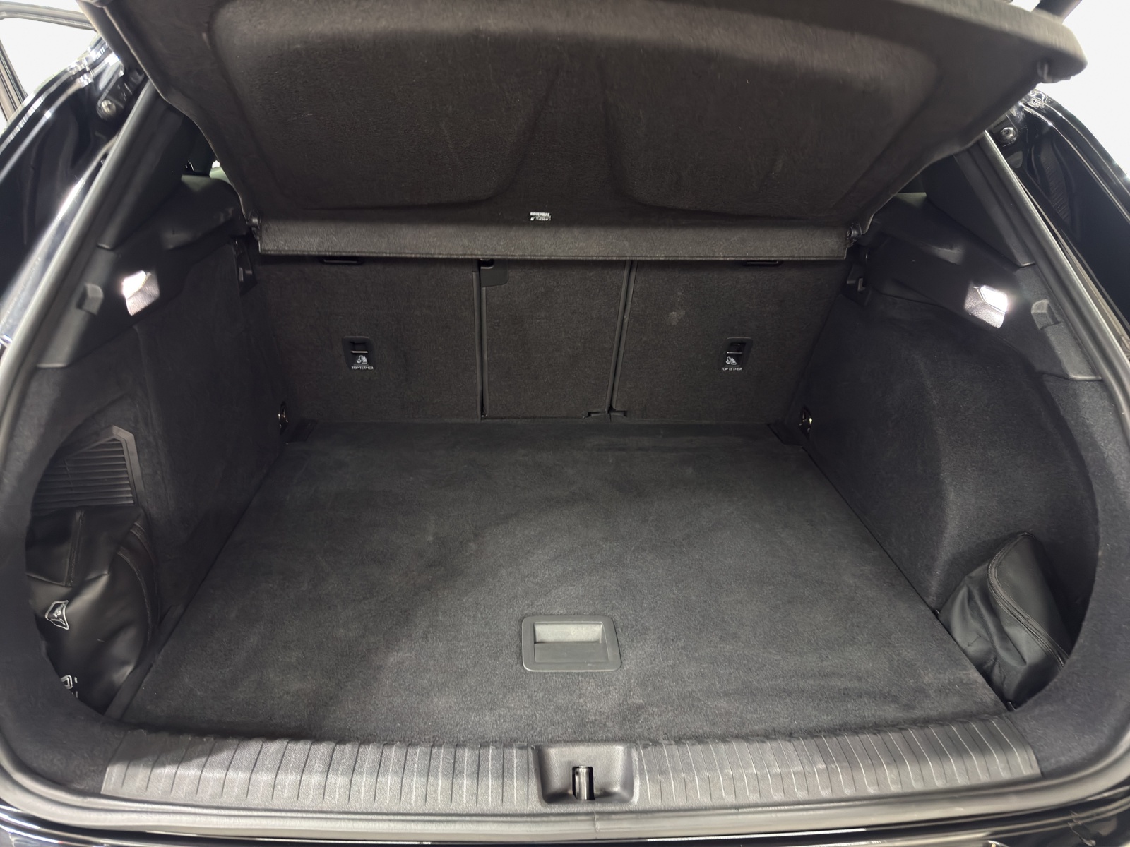 CUPRA Terramar 1.5 eHybrid DSG VZ-image-12