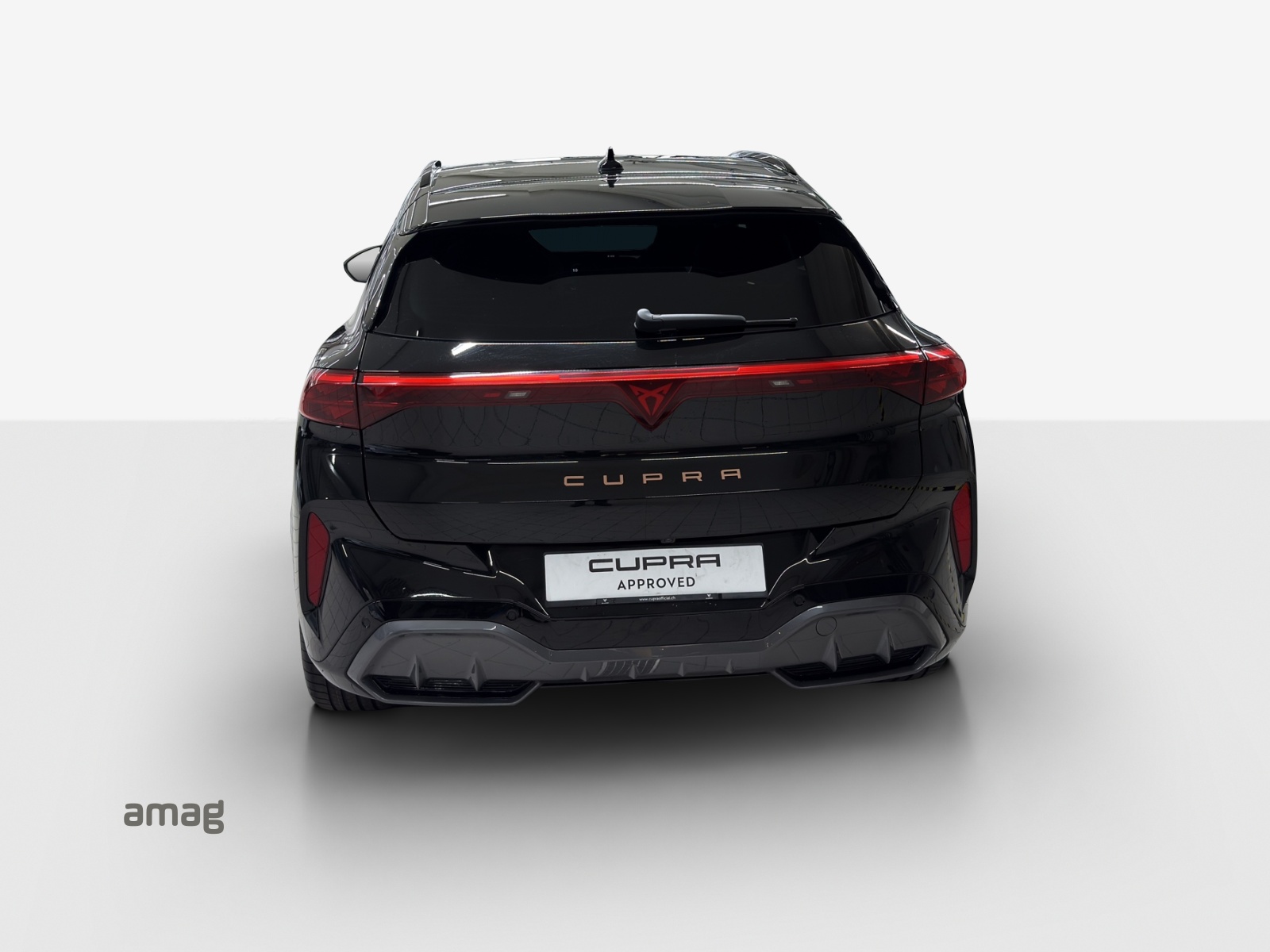 CUPRA Terramar 1.5 eHybrid DSG VZ-image-3