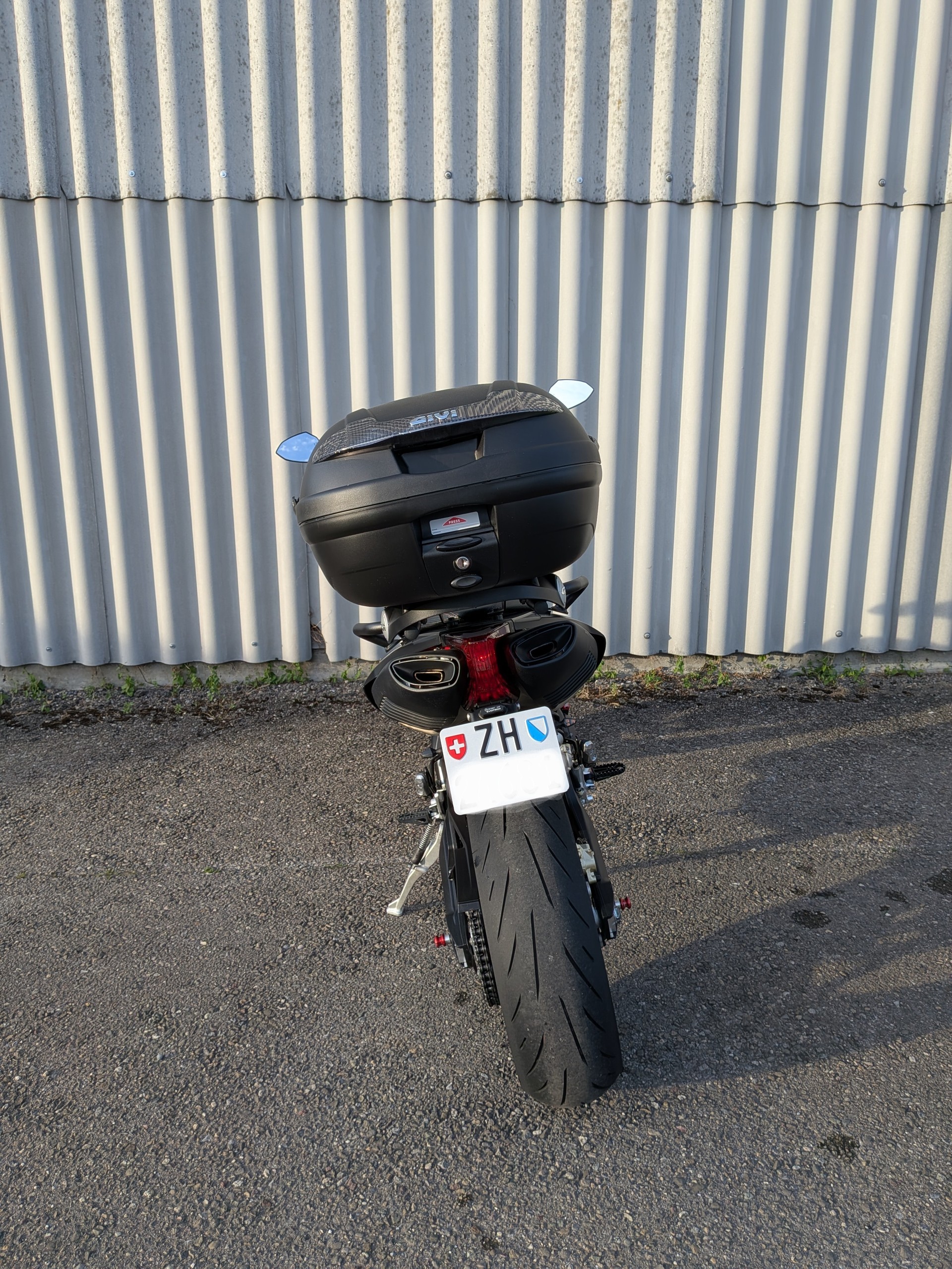 APRILIA Dorsoduro SMV 900 (2019)-image-3