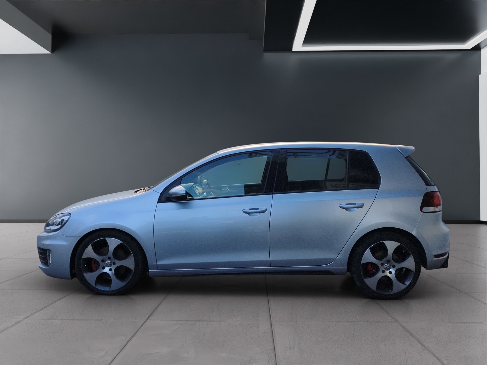 VW Golf 2.0 TSI GTI-image-3