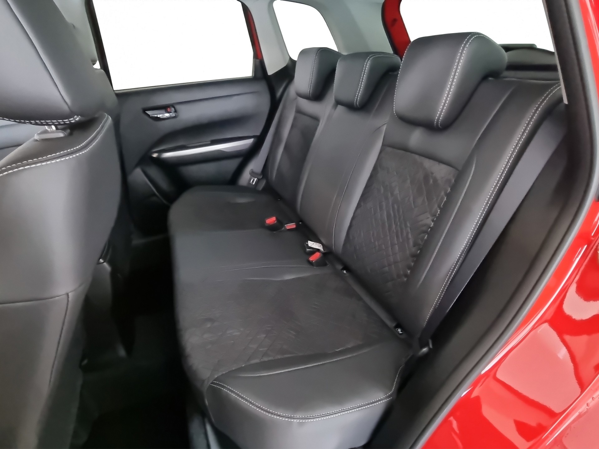 SUZUKI Vitara 1.4 Compact Top Hyb. 4x4 AT-image-6