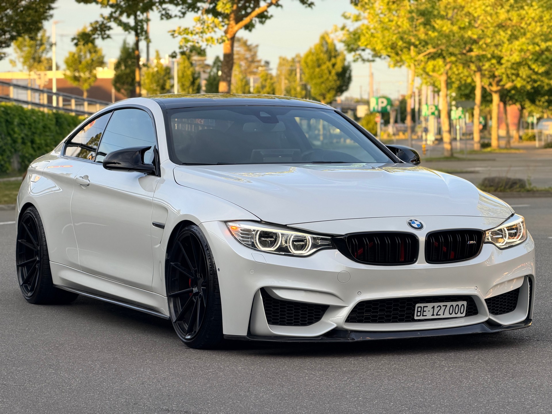 BMW M4 Coupé DKG-image-1