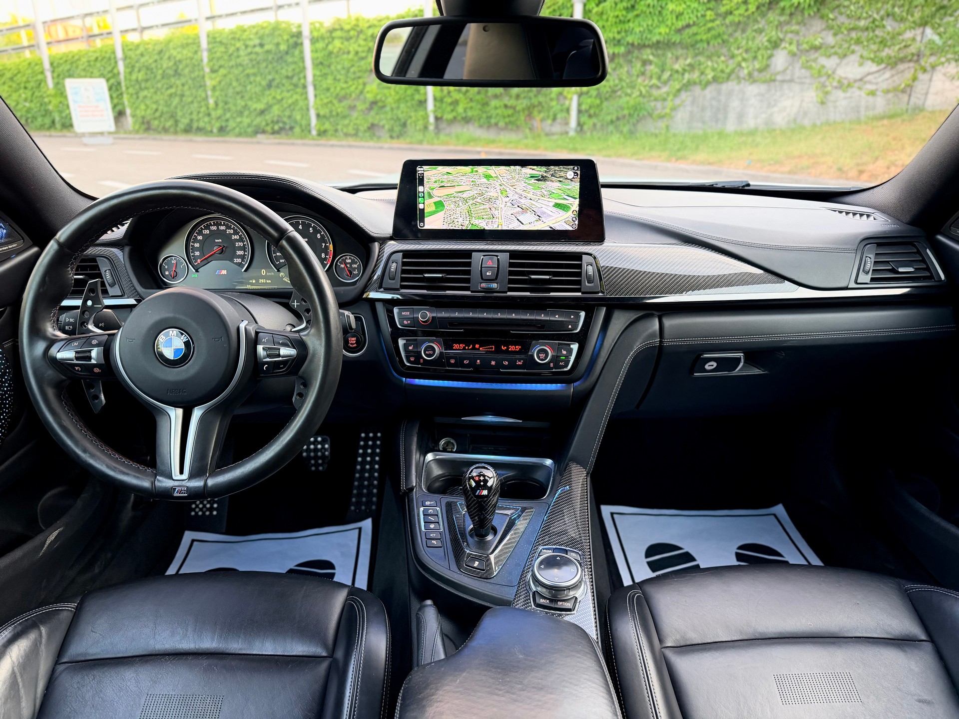 BMW M4 Coupé DKG-image-11