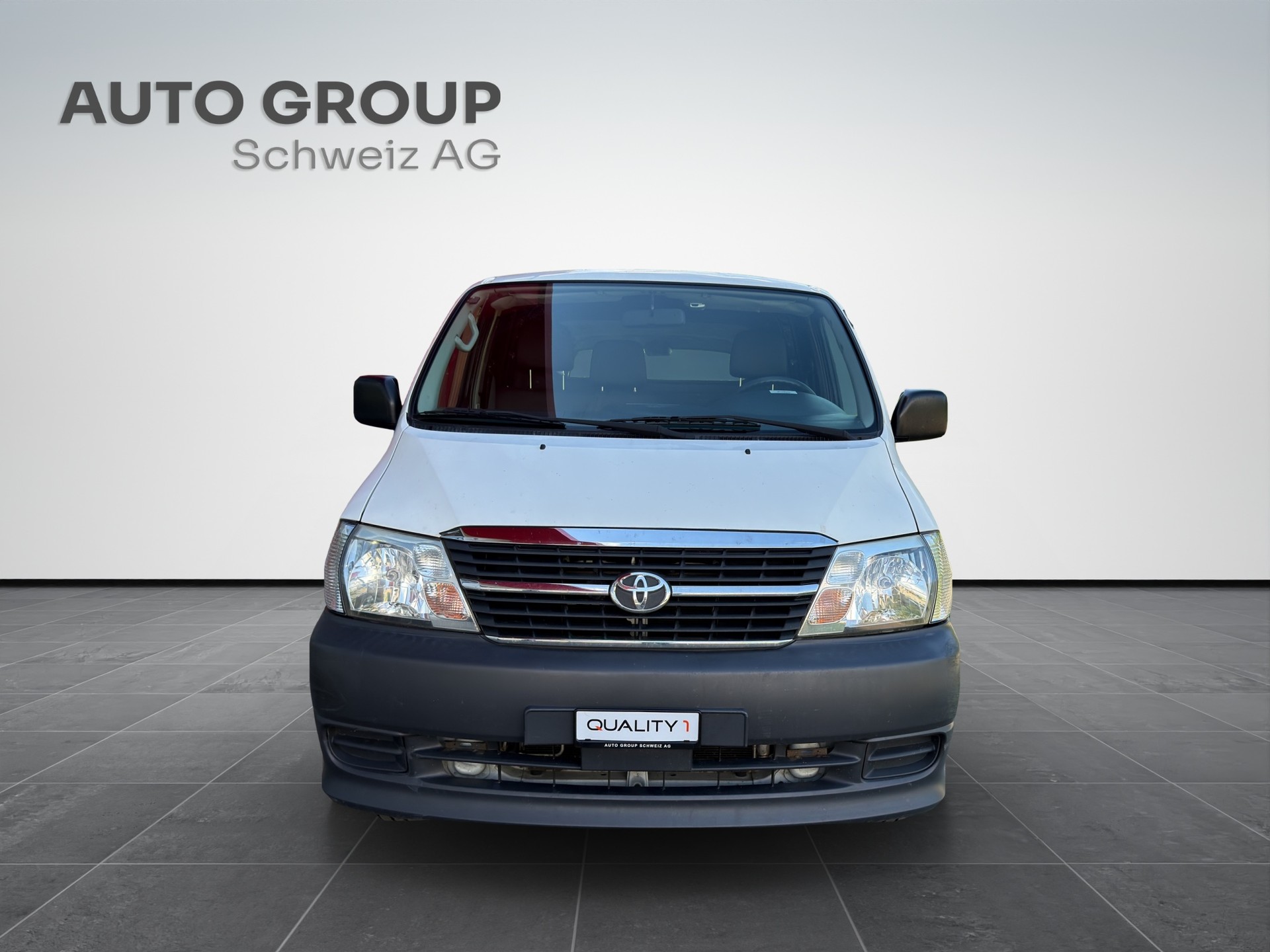 TOYOTA Hiace D-4D Van LWB-image-4