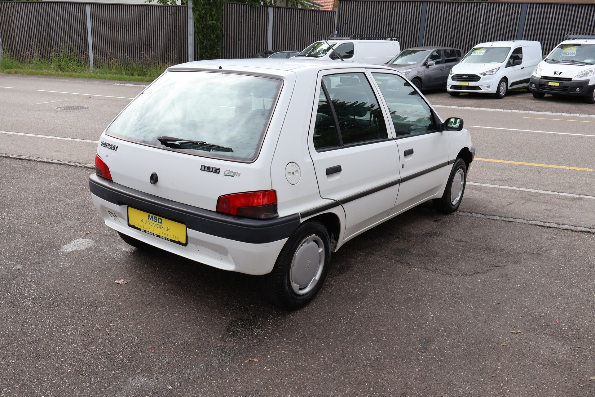PEUGEOT 106 1.6 Automatic-image-4