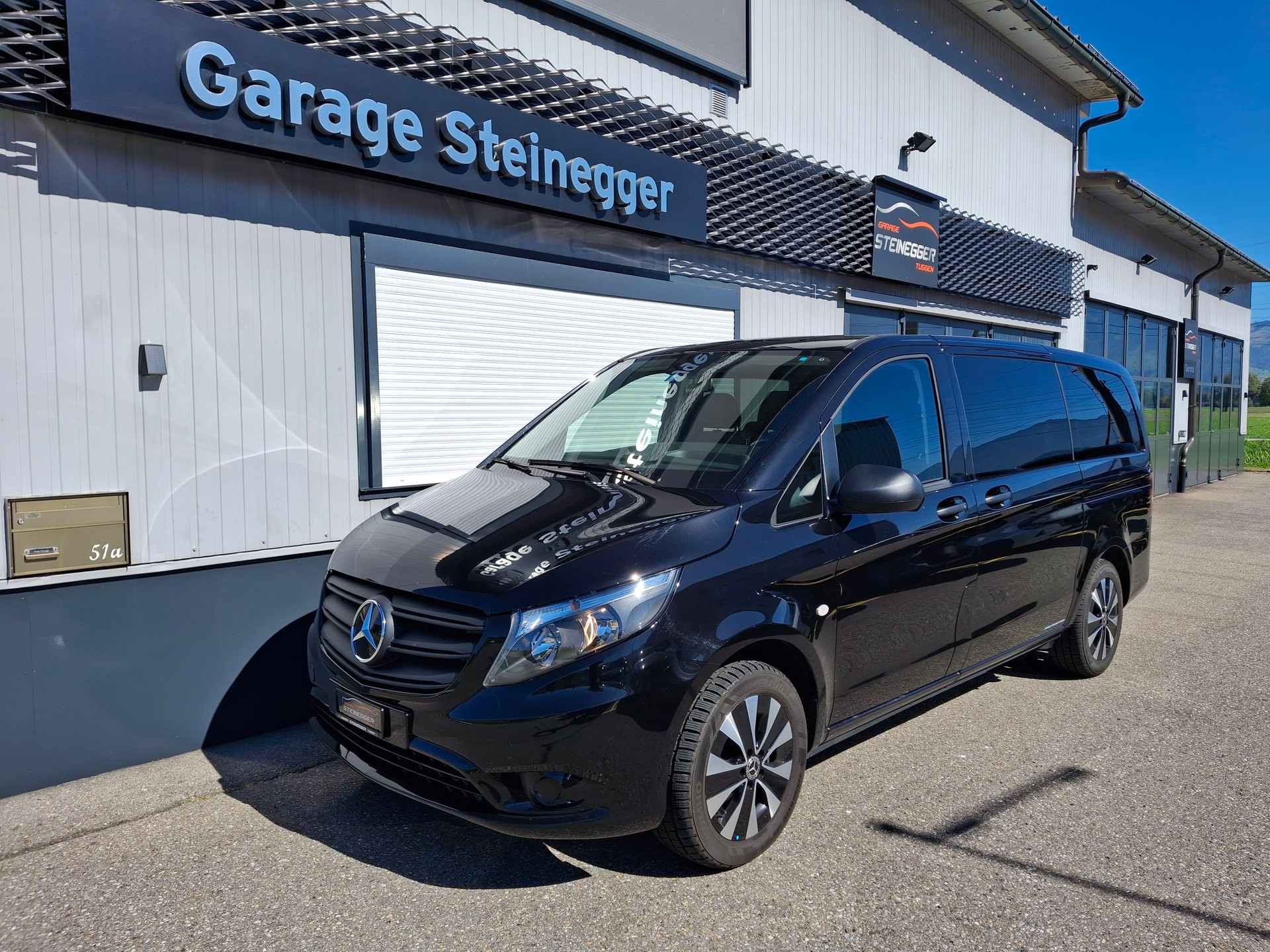 MERCEDES-BENZ Vito 116 CDI Select Tourer 4Matic 9G-Tronic