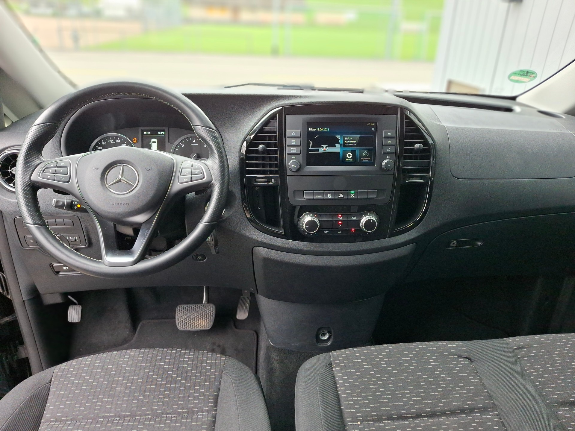 MERCEDES-BENZ Vito 116 CDI Select Tourer 4Matic 9G-Tronic-image-7