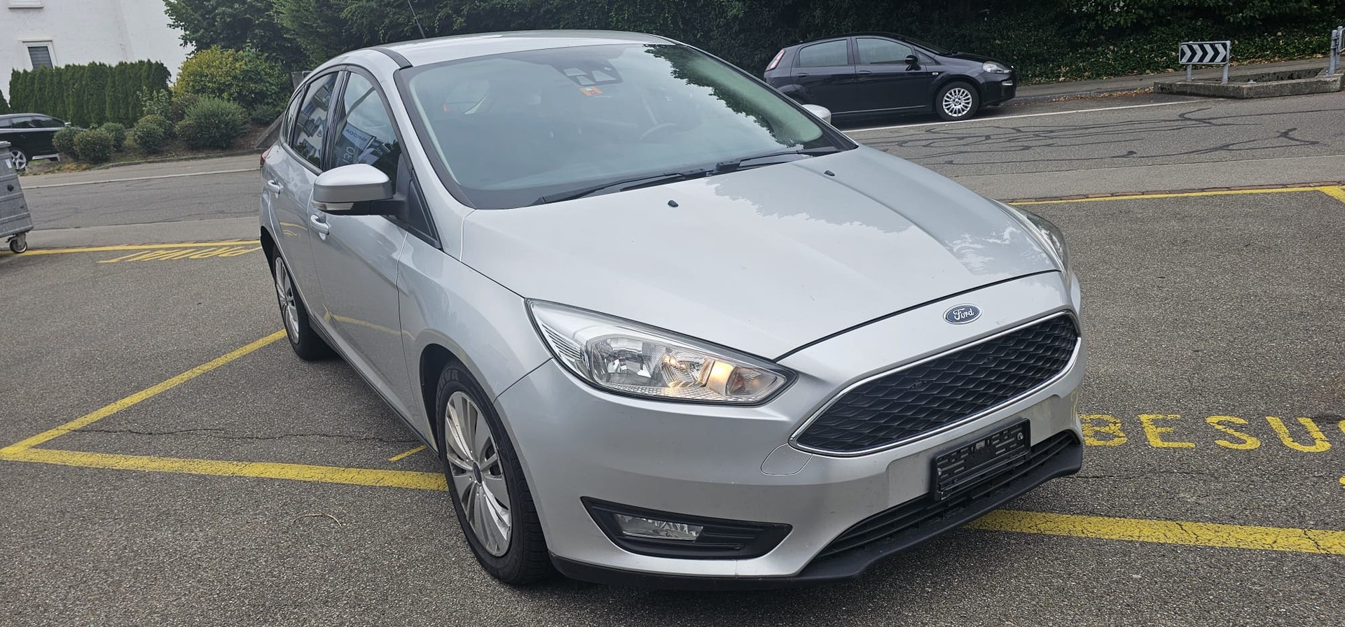 FORD Focus 1.5 TDCi Trend PowerShift-image-1