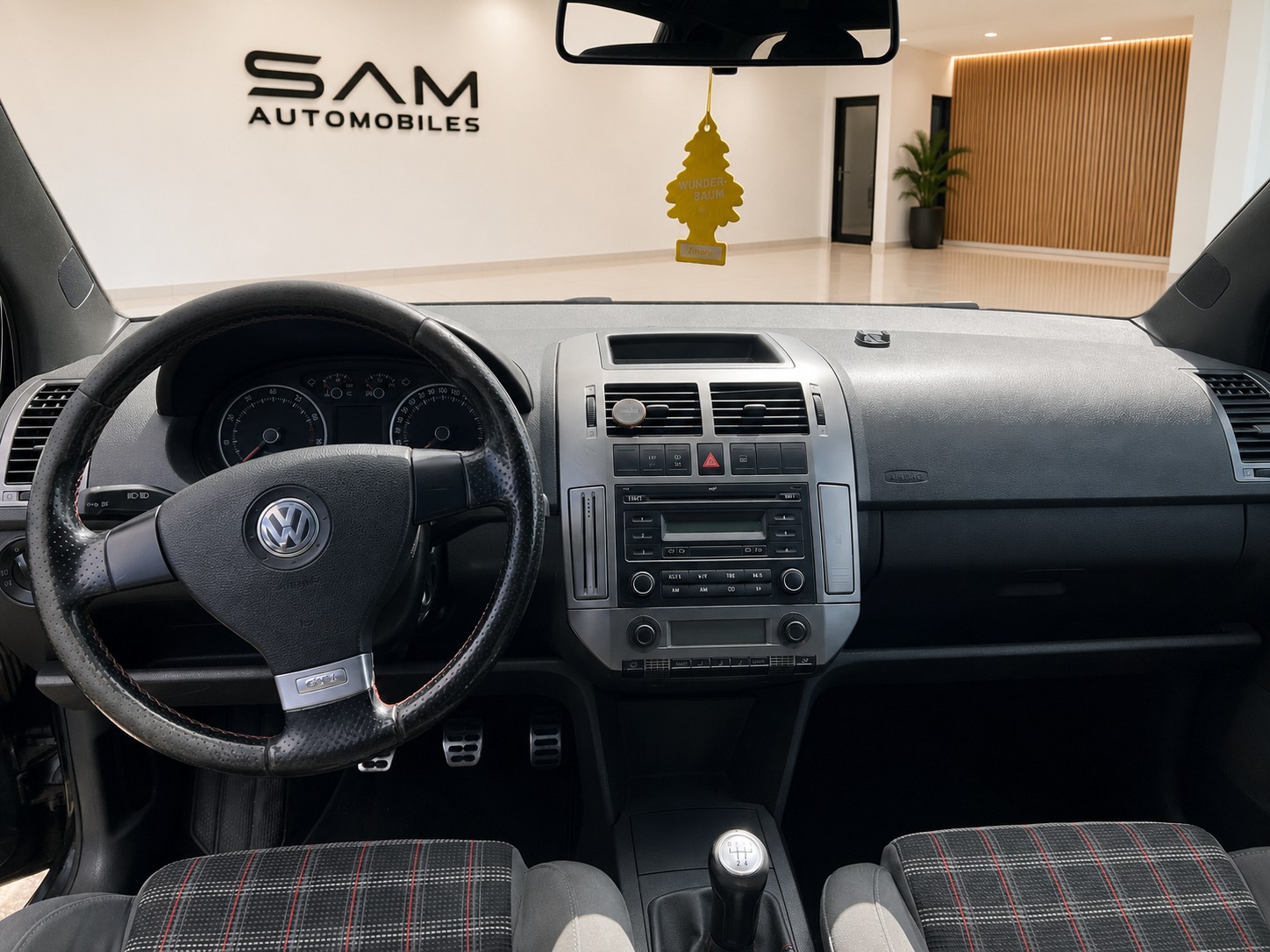 VW Polo 1.8 20V Turbo GTI-image-10