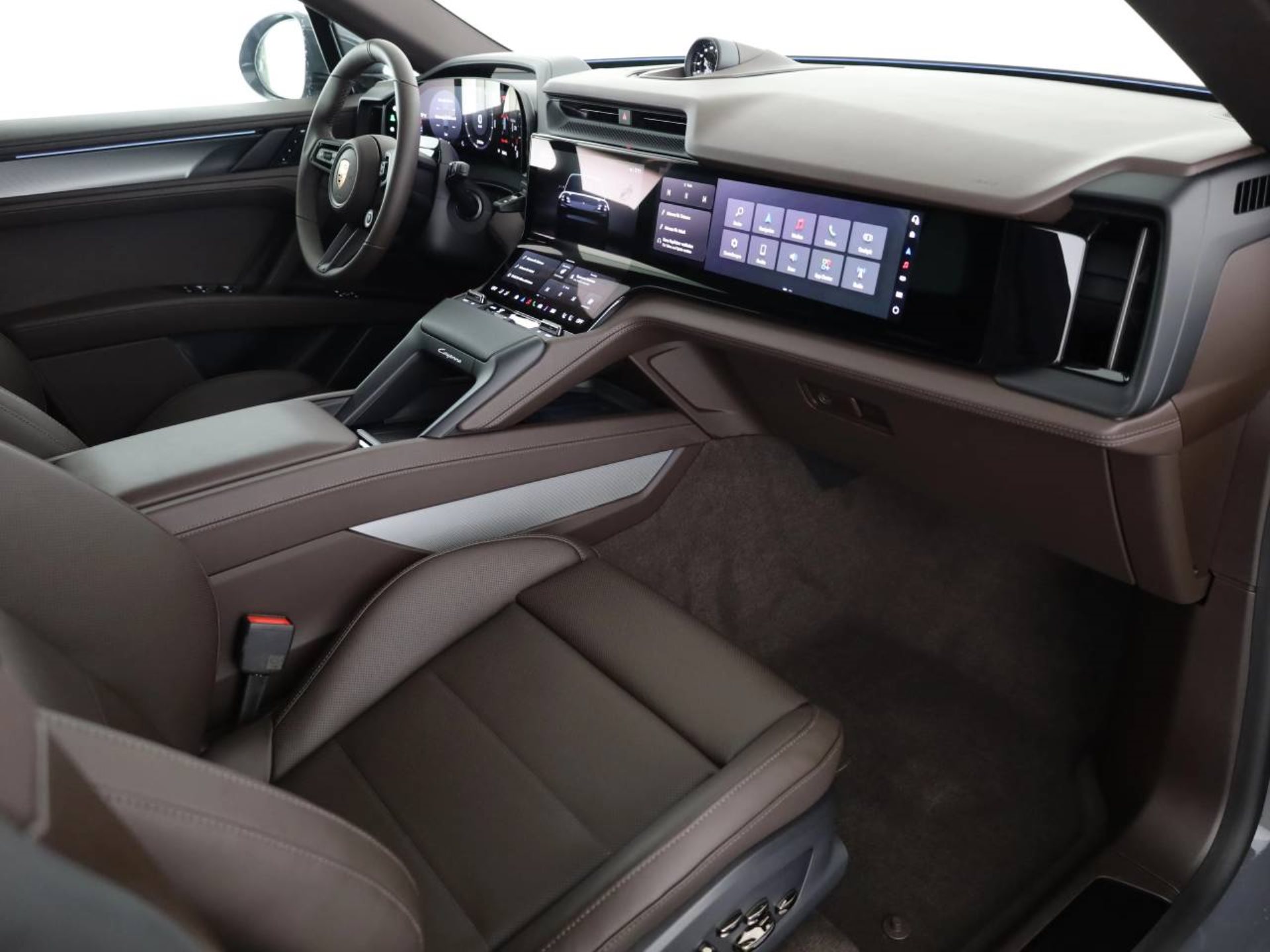 PORSCHE Cayenne S Electric-image-10
