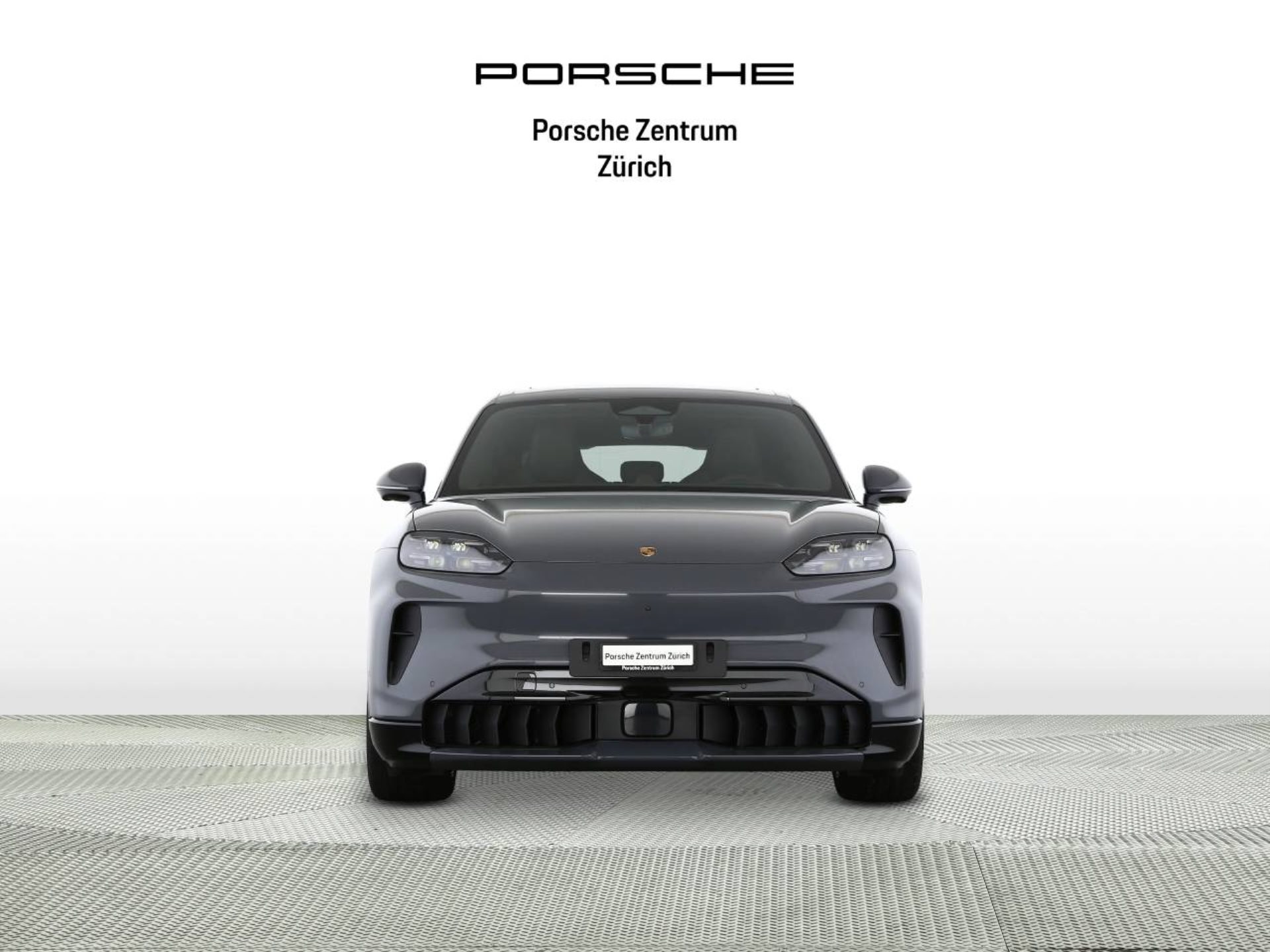 PORSCHE Cayenne S Electric-image-6