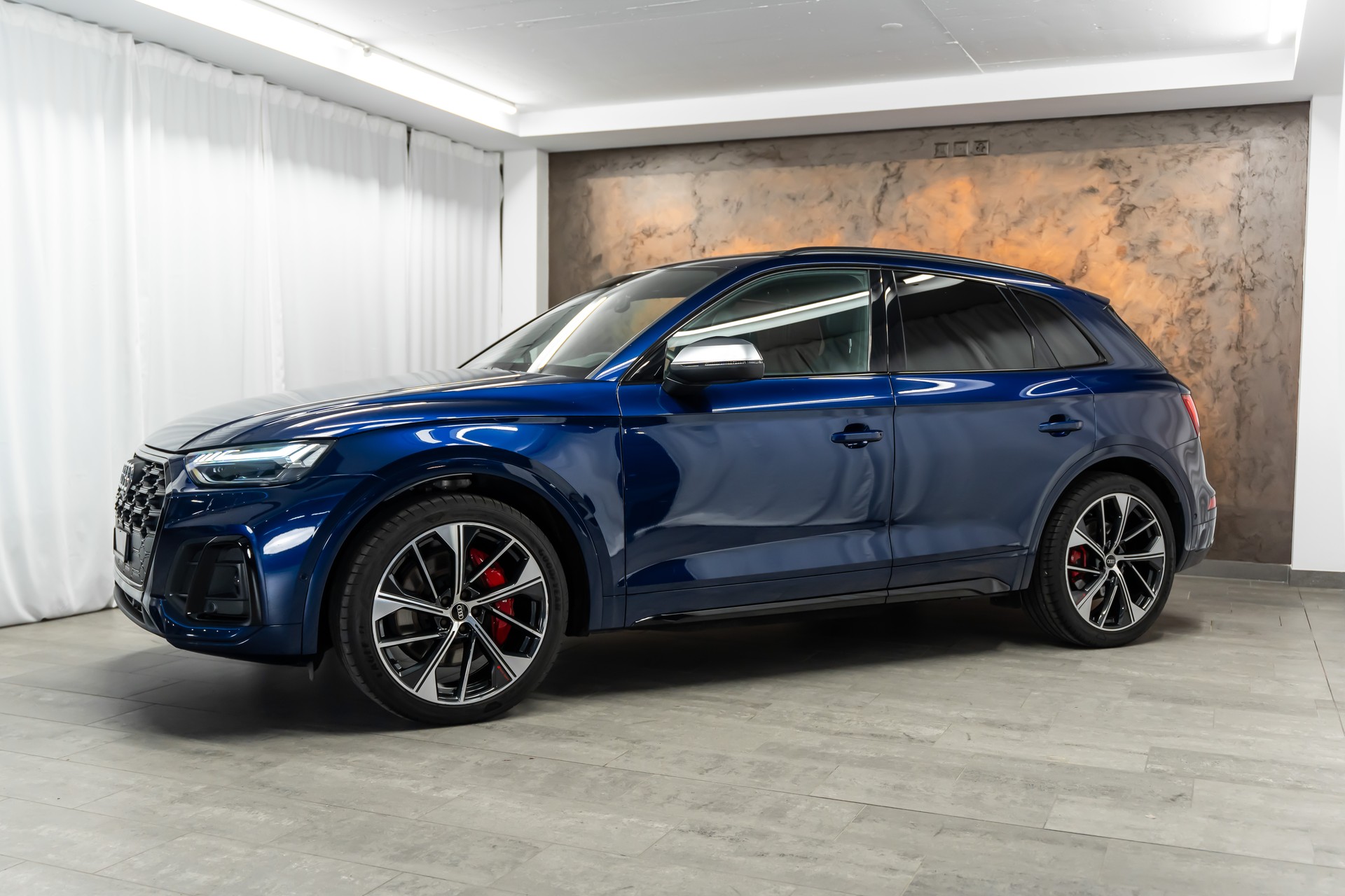 AUDI SQ5 TDI quattro tiptronic *Panorama*Fahrassist*B&O*AHK*-image-3