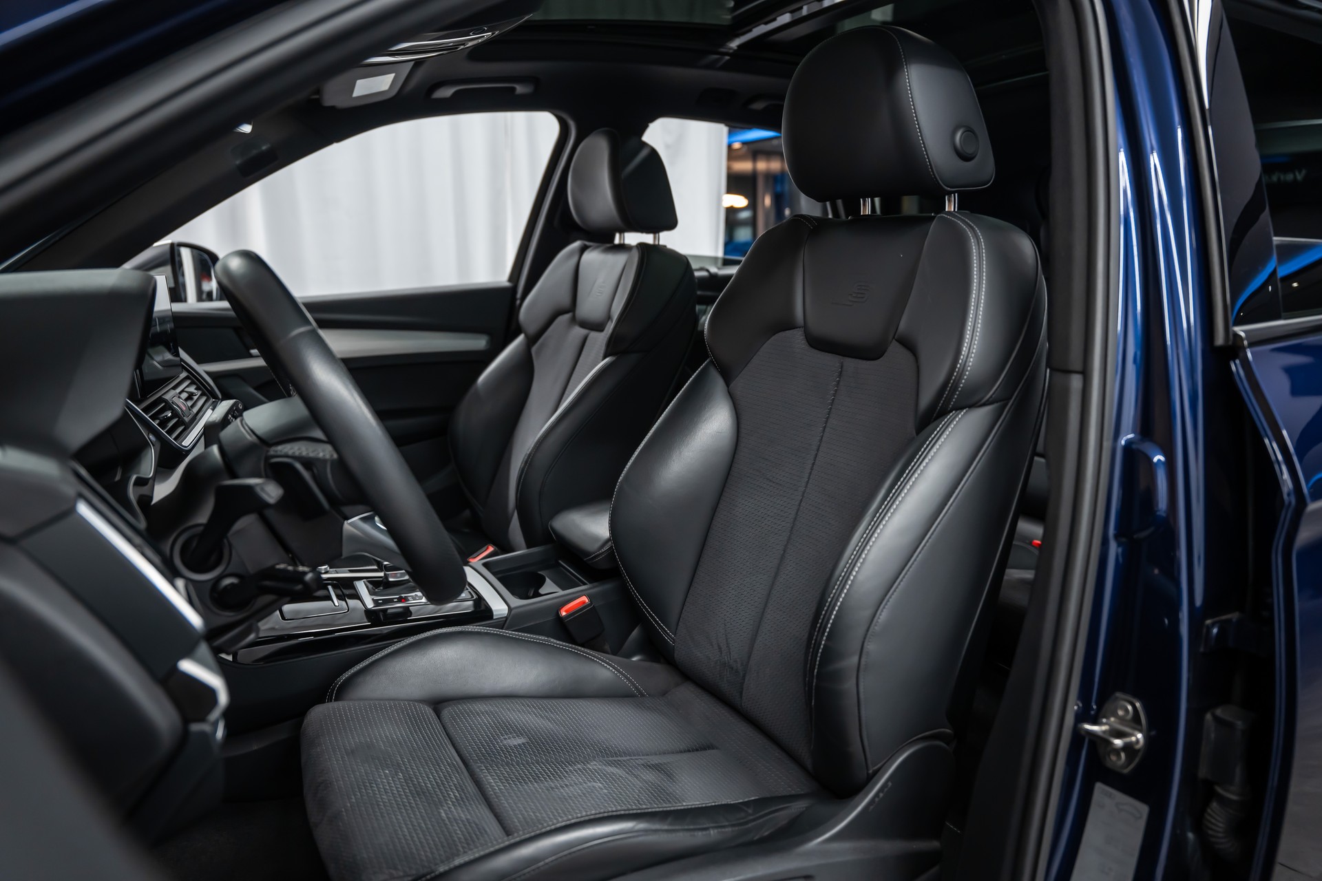 AUDI SQ5 TDI quattro tiptronic *Panorama*Fahrassist*B&O*AHK*-image-13