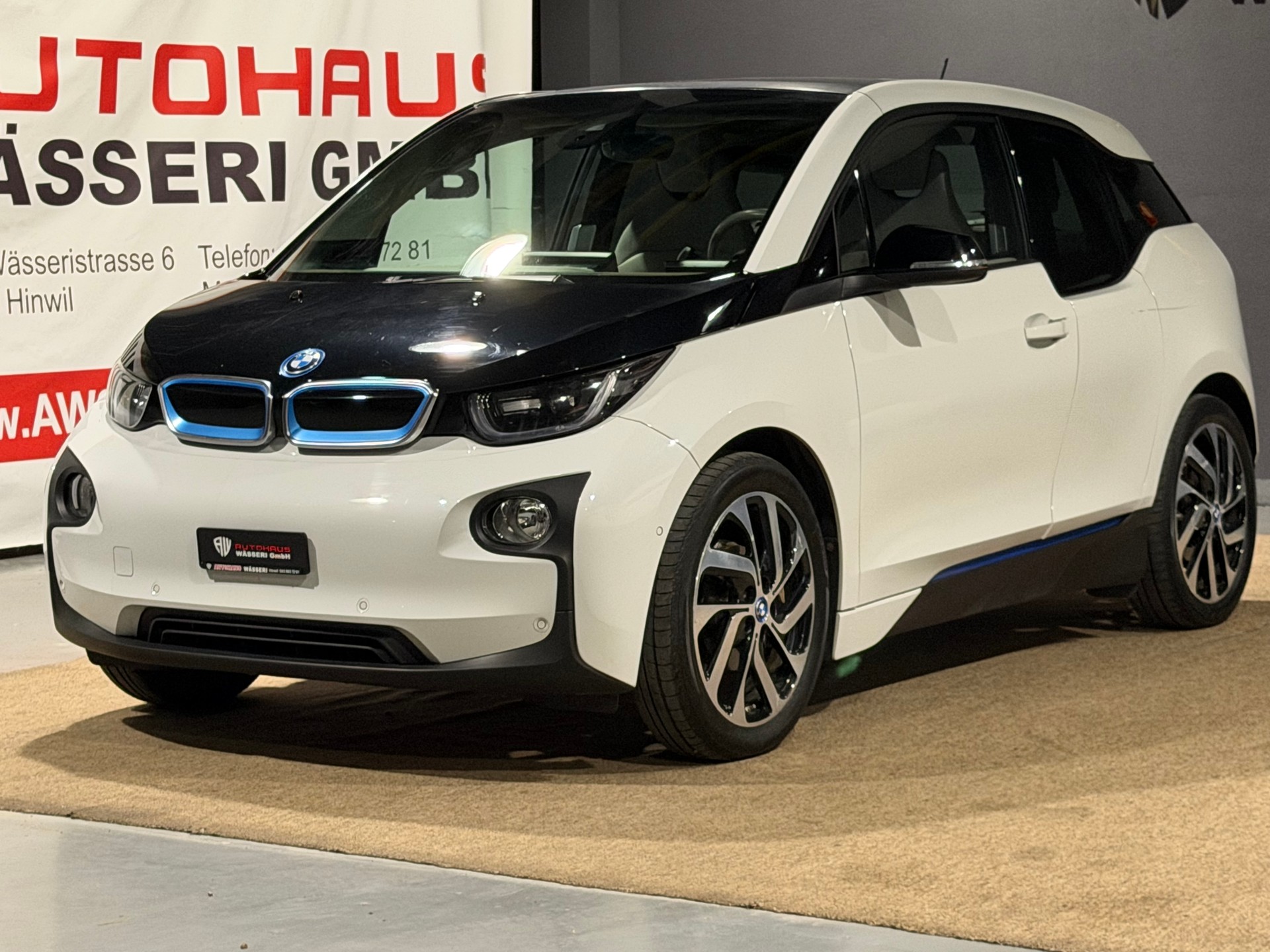 BMW i3 (60Ah)-image-6