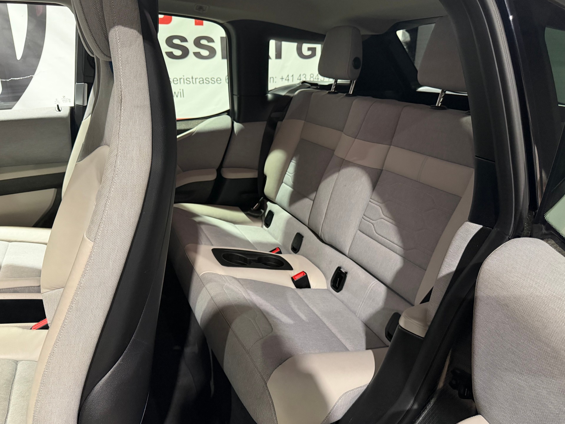 BMW i3 (60Ah)-image-16